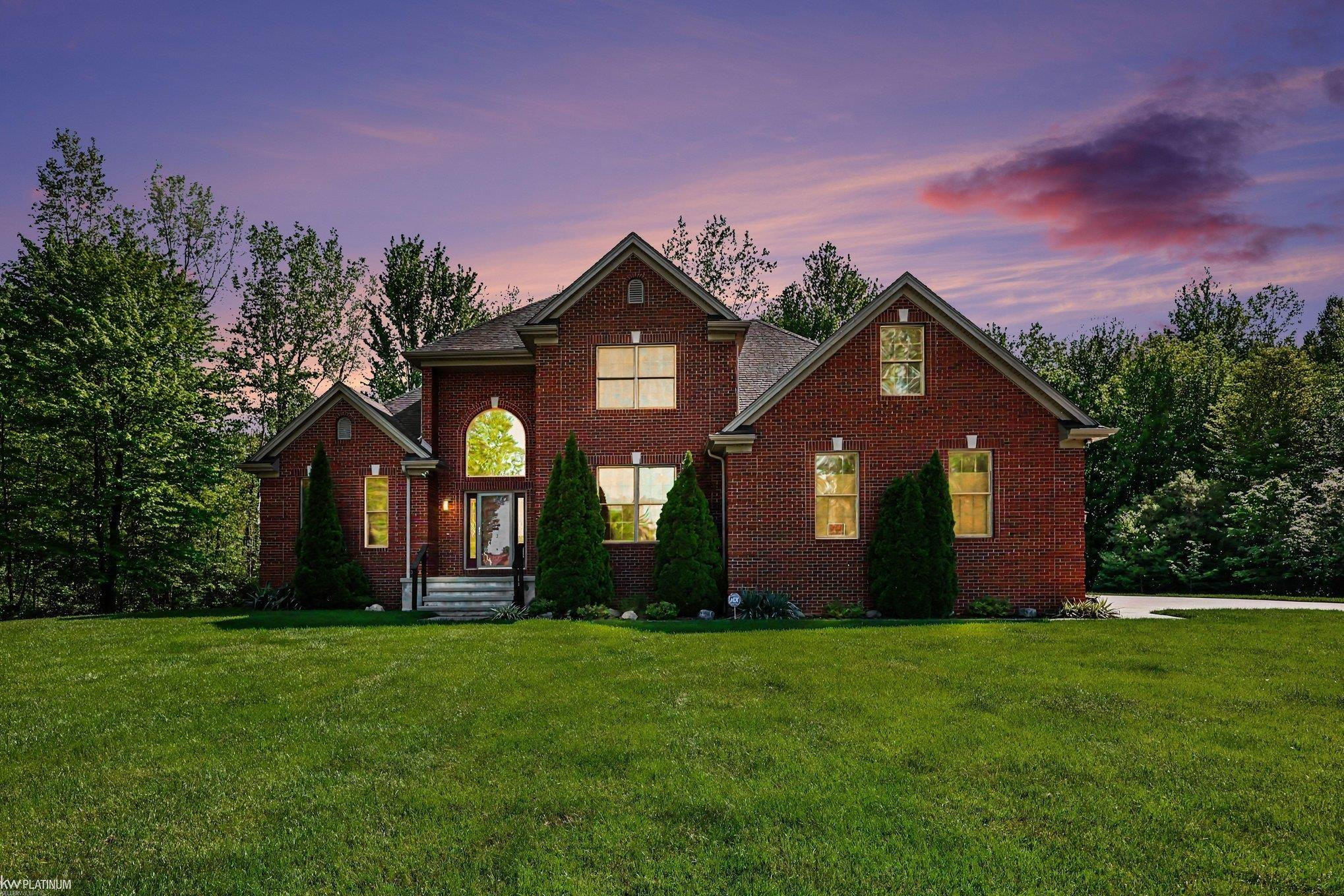 4184 Wellington Court, MI 48059 — front exterior