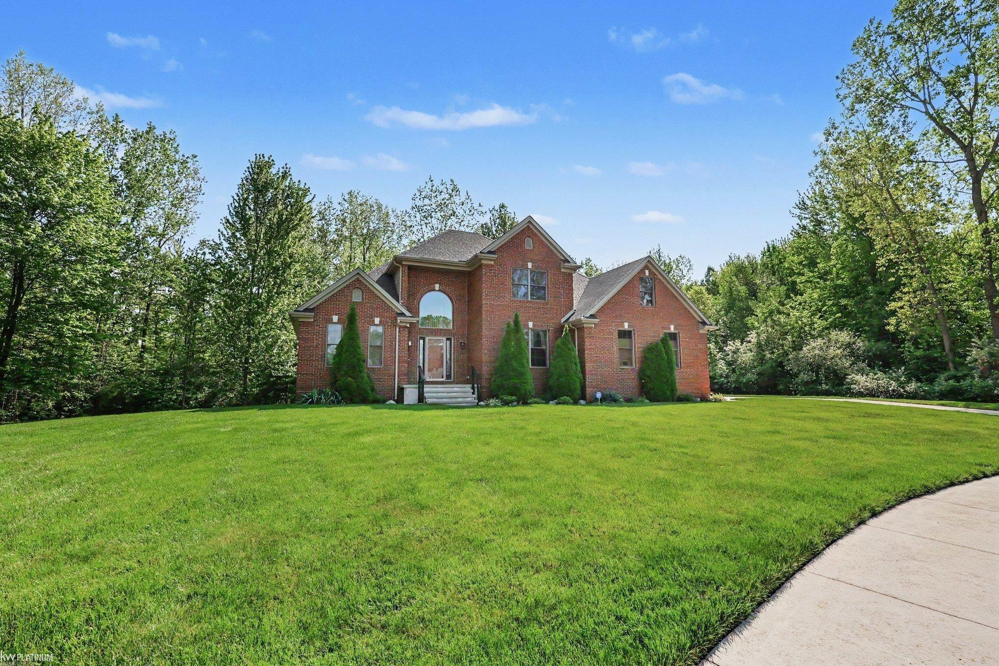 4184 Wellington Court, MI 48059 — Photo 4