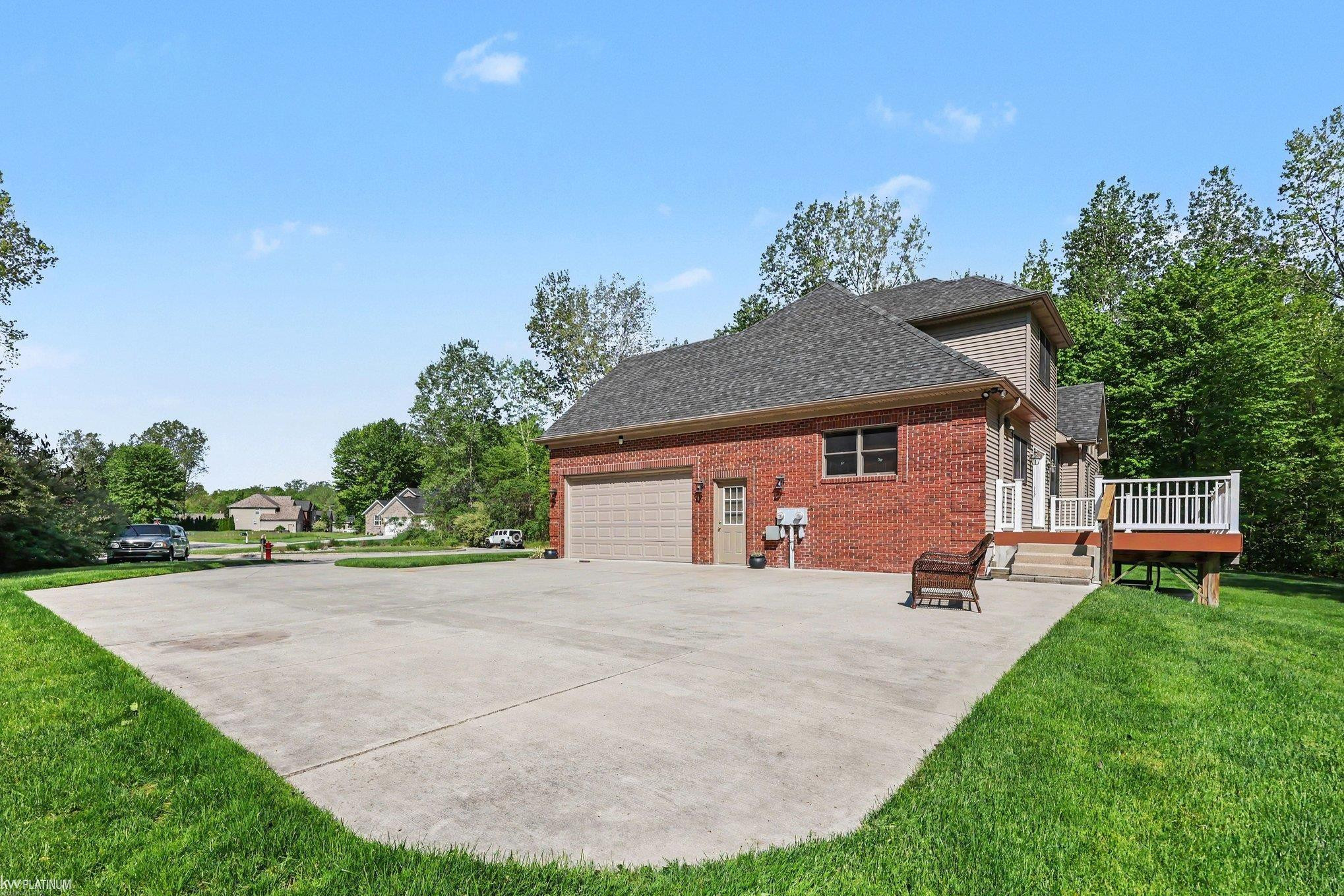 4184 Wellington Court, MI 48059 — Photo 8