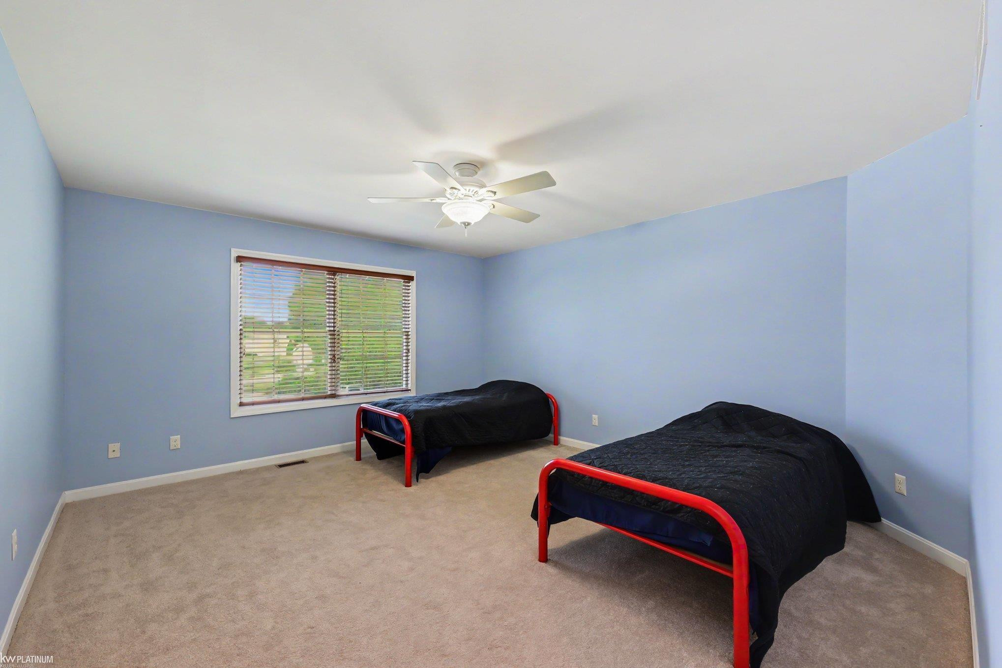 4184 Wellington Court, MI 48059 — Photo 28