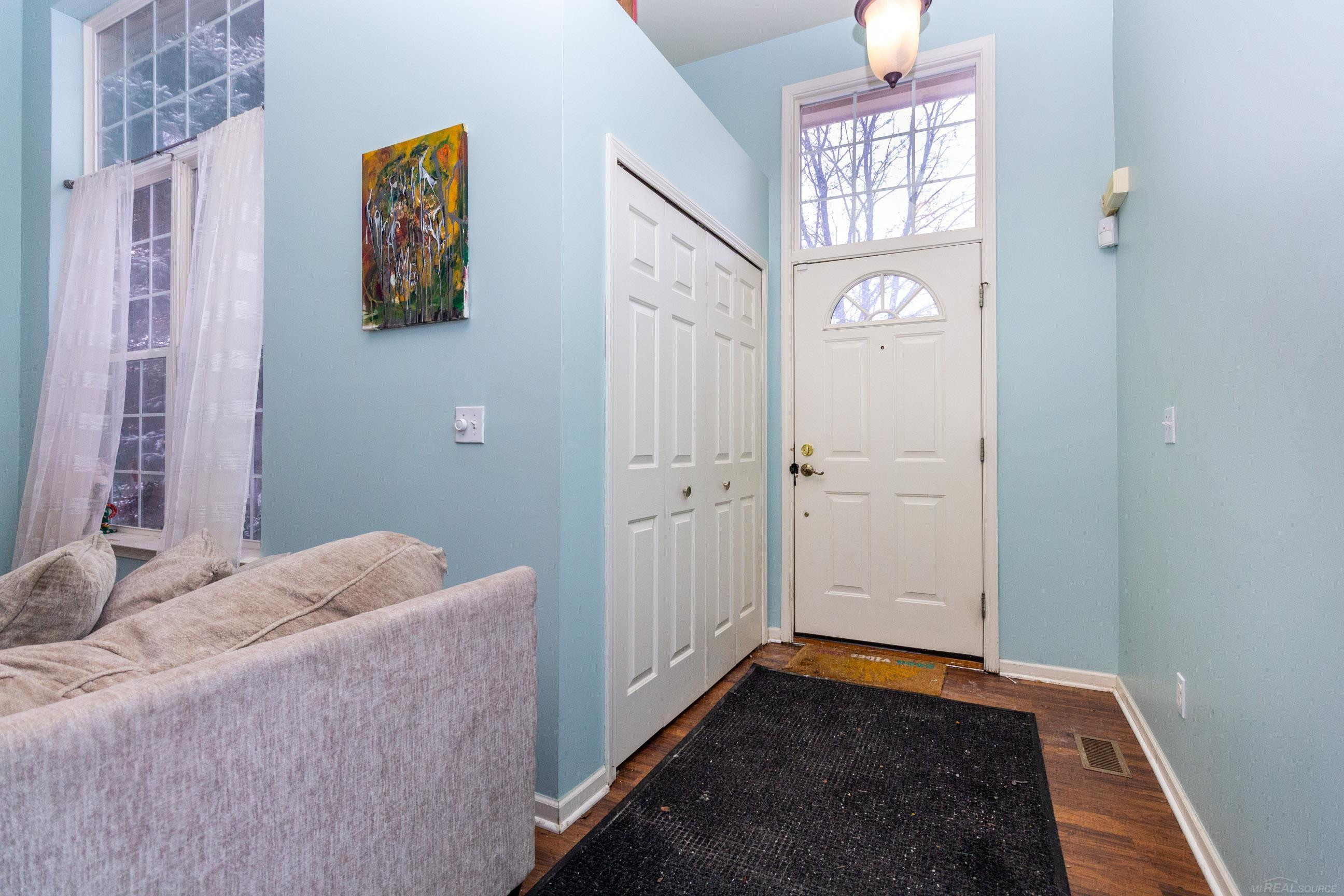 5137 Sandalwood Circle Street, Grand Blanc, MI 48439 — Photo 9