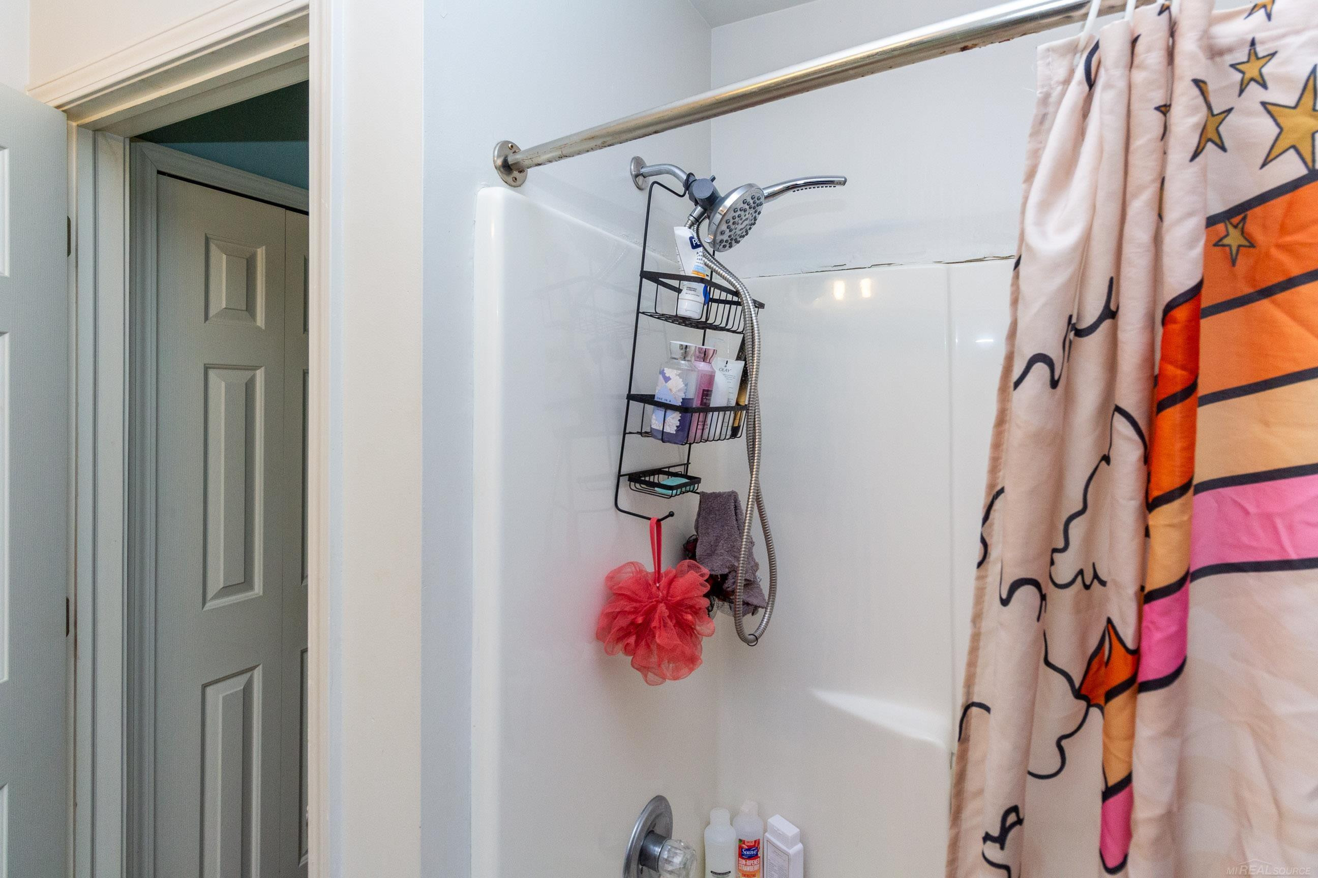 5137 Sandalwood Circle Street, Grand Blanc, MI 48439 — Photo 25
