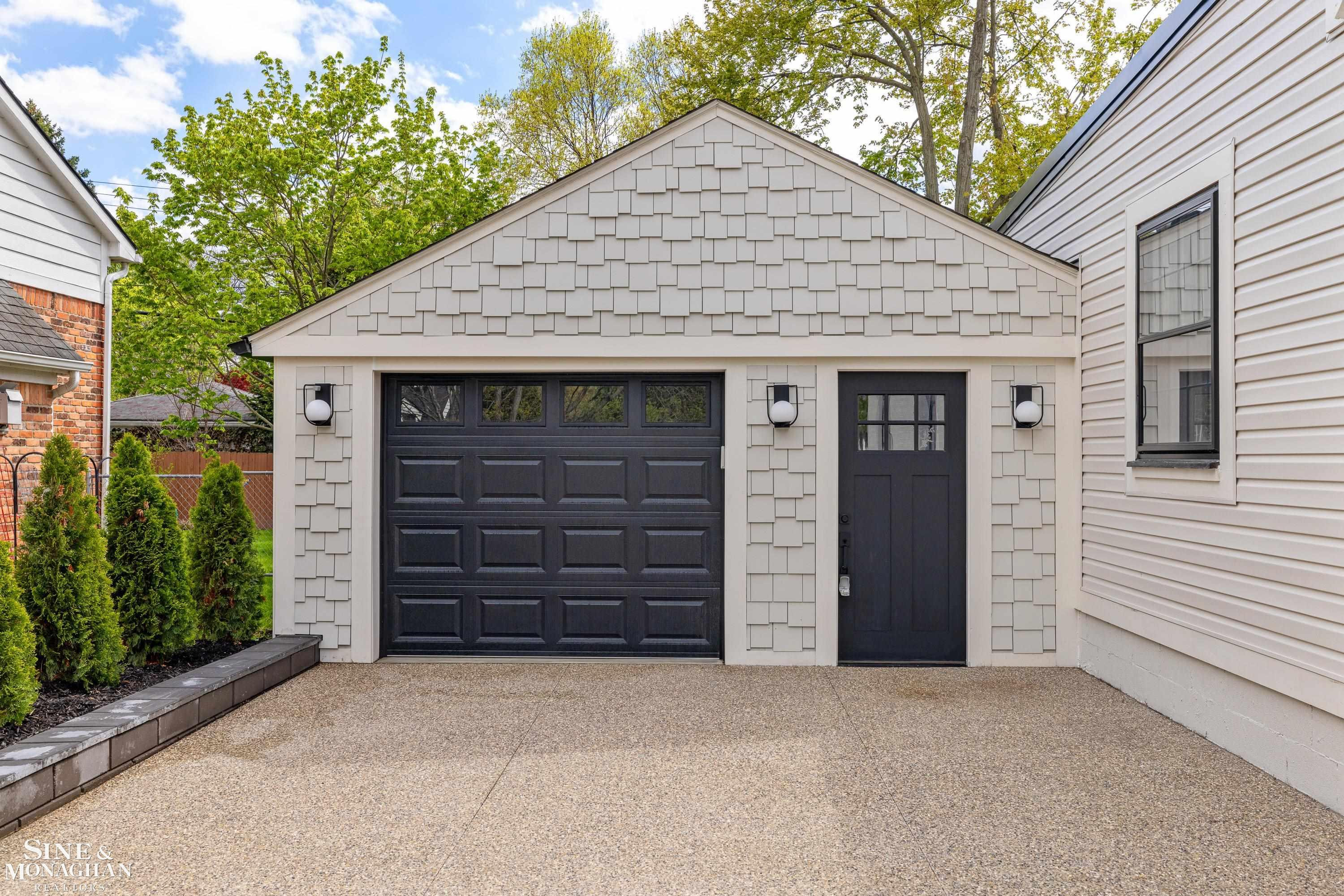 773 Hawthorne Road, Grosse Pointe Woods, MI 48236 — Photo 4