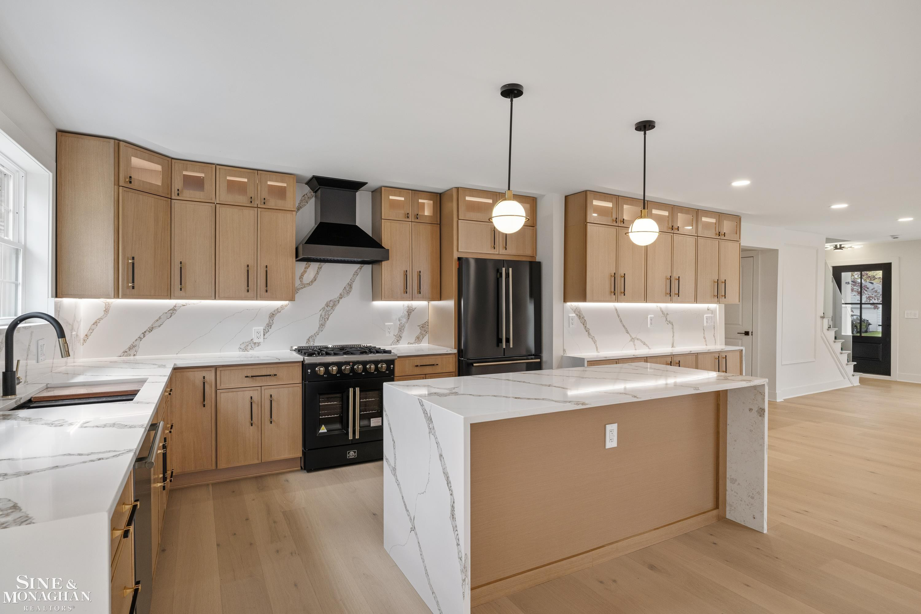 773 Hawthorne Road, Grosse Pointe Woods, MI 48236 — Photo 20
