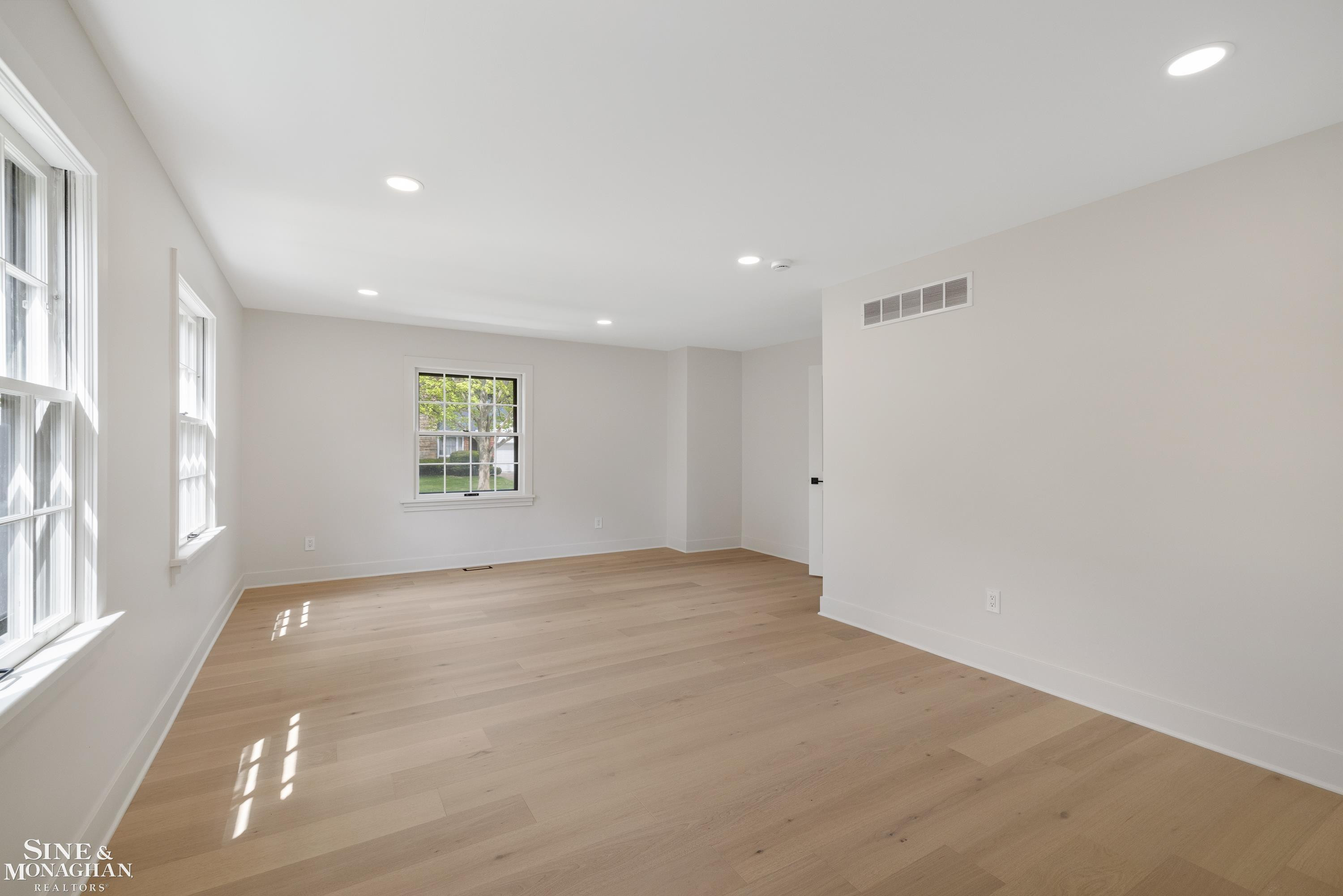 773 Hawthorne Road, Grosse Pointe Woods, MI 48236 — Photo 36