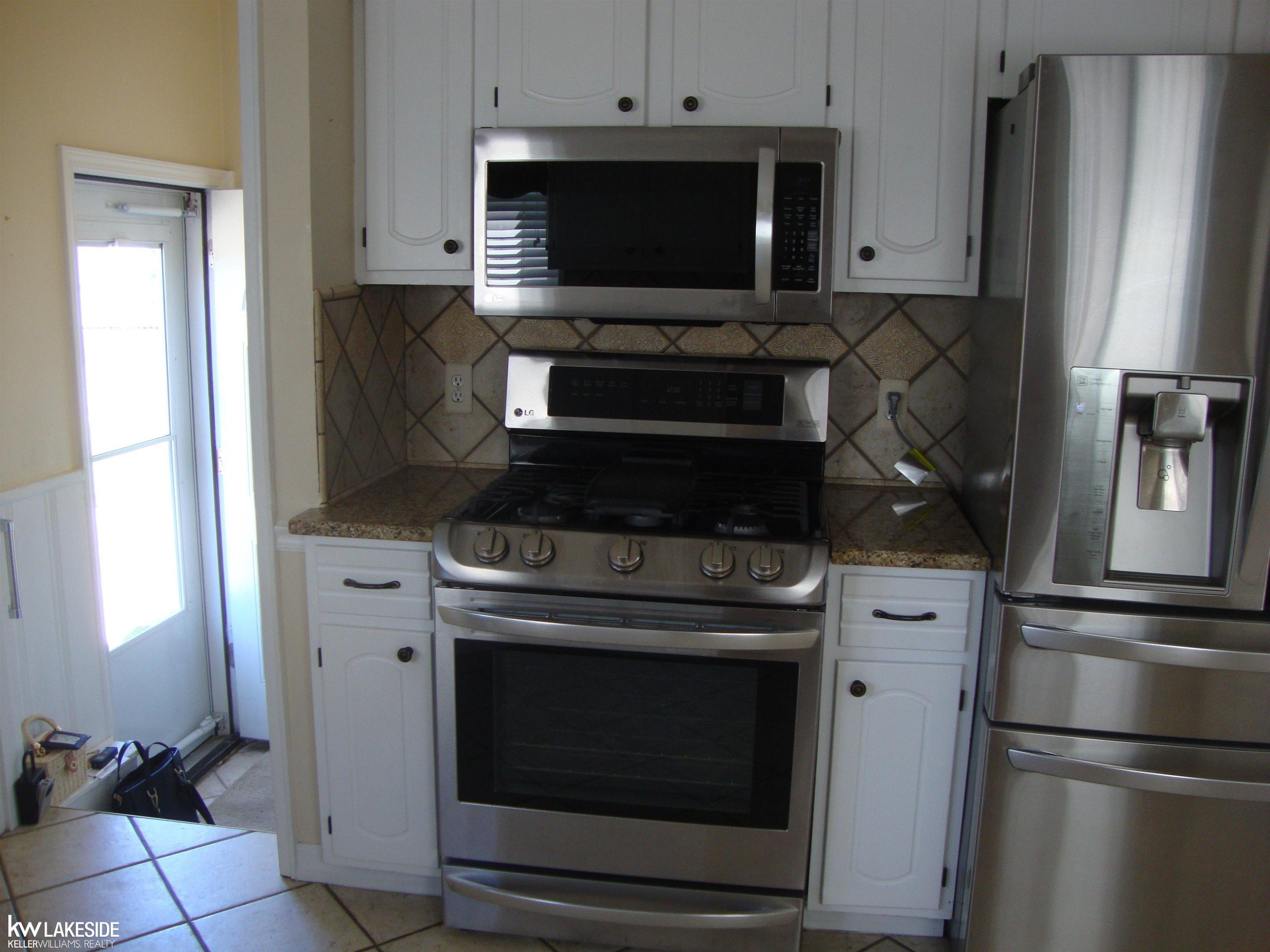 26371 Bryan Street, Roseville, MI 48066 — Photo 8