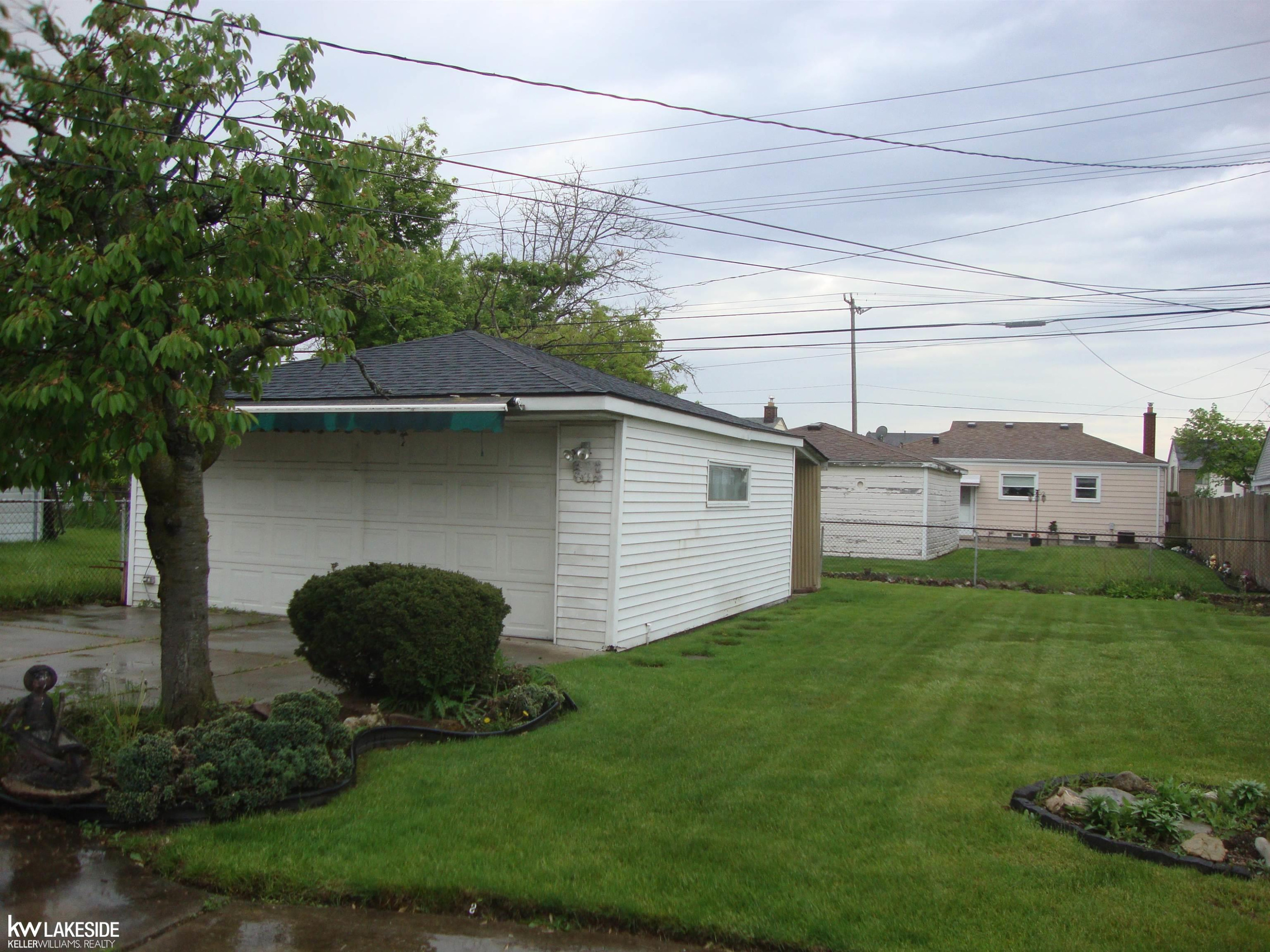 26371 Bryan Street, Roseville, MI 48066 — Photo 21
