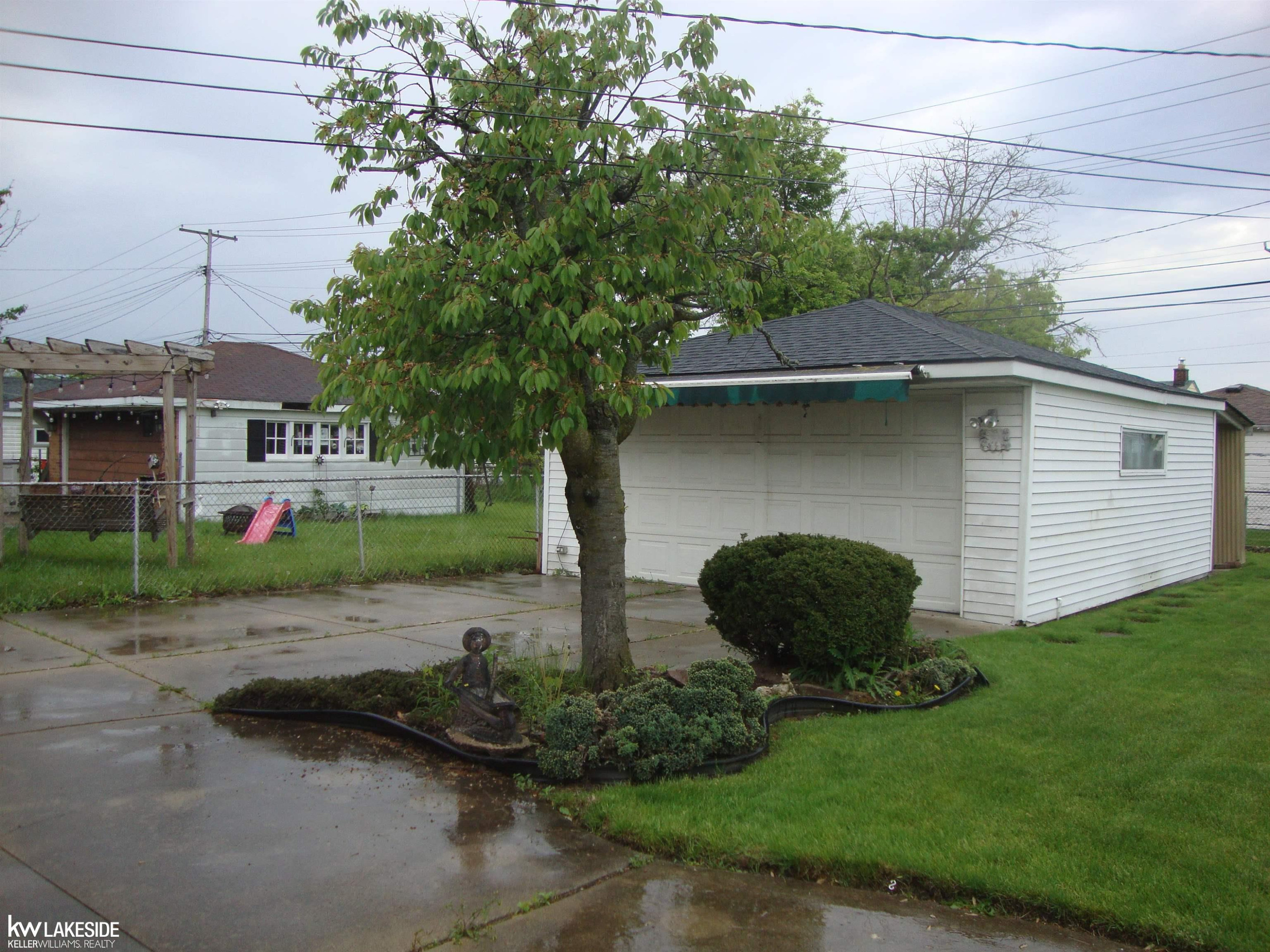 26371 Bryan Street, Roseville, MI 48066 — Photo 22