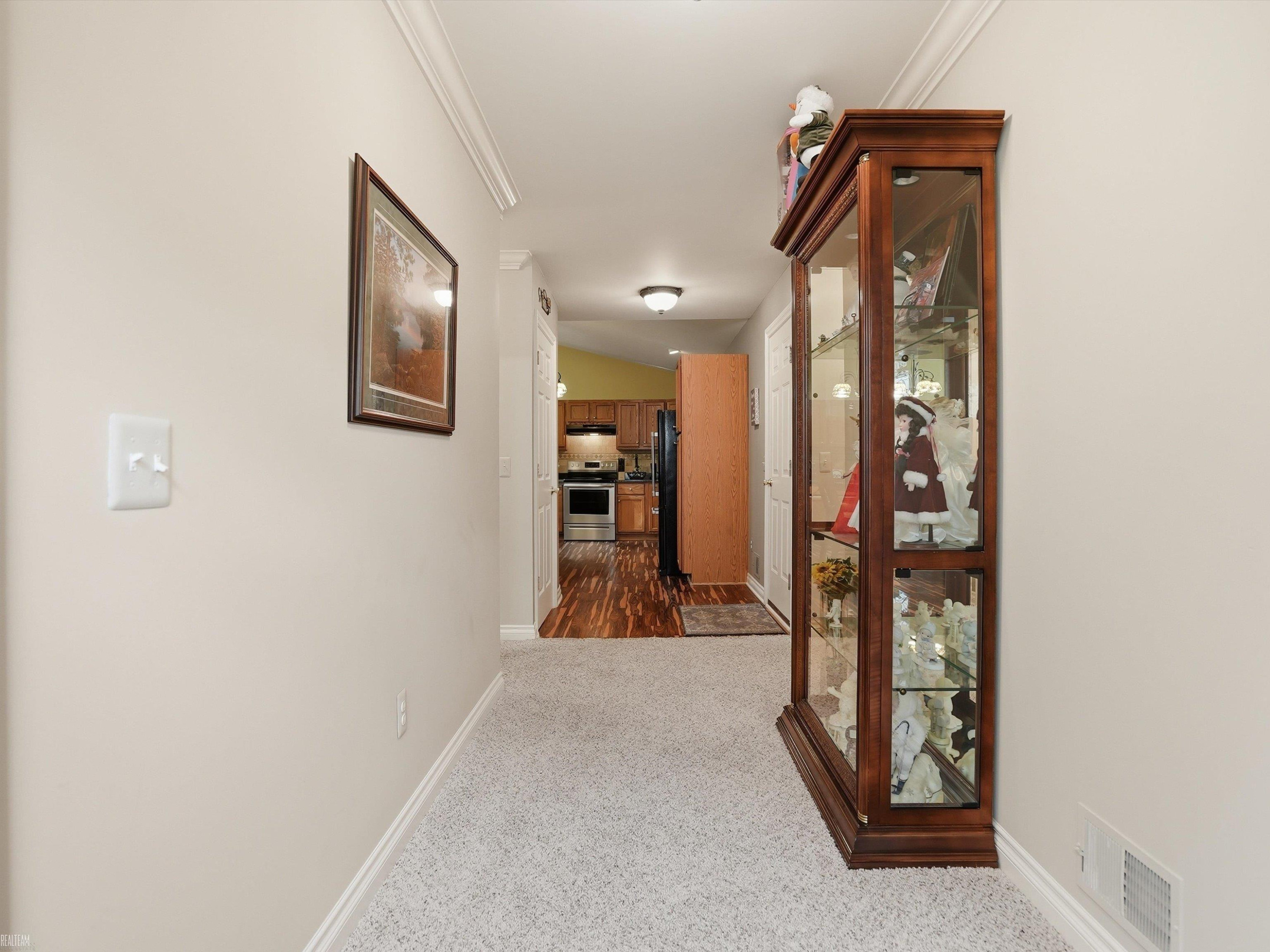 9622 Nook Road, 2, MI 48001 — Photo 2