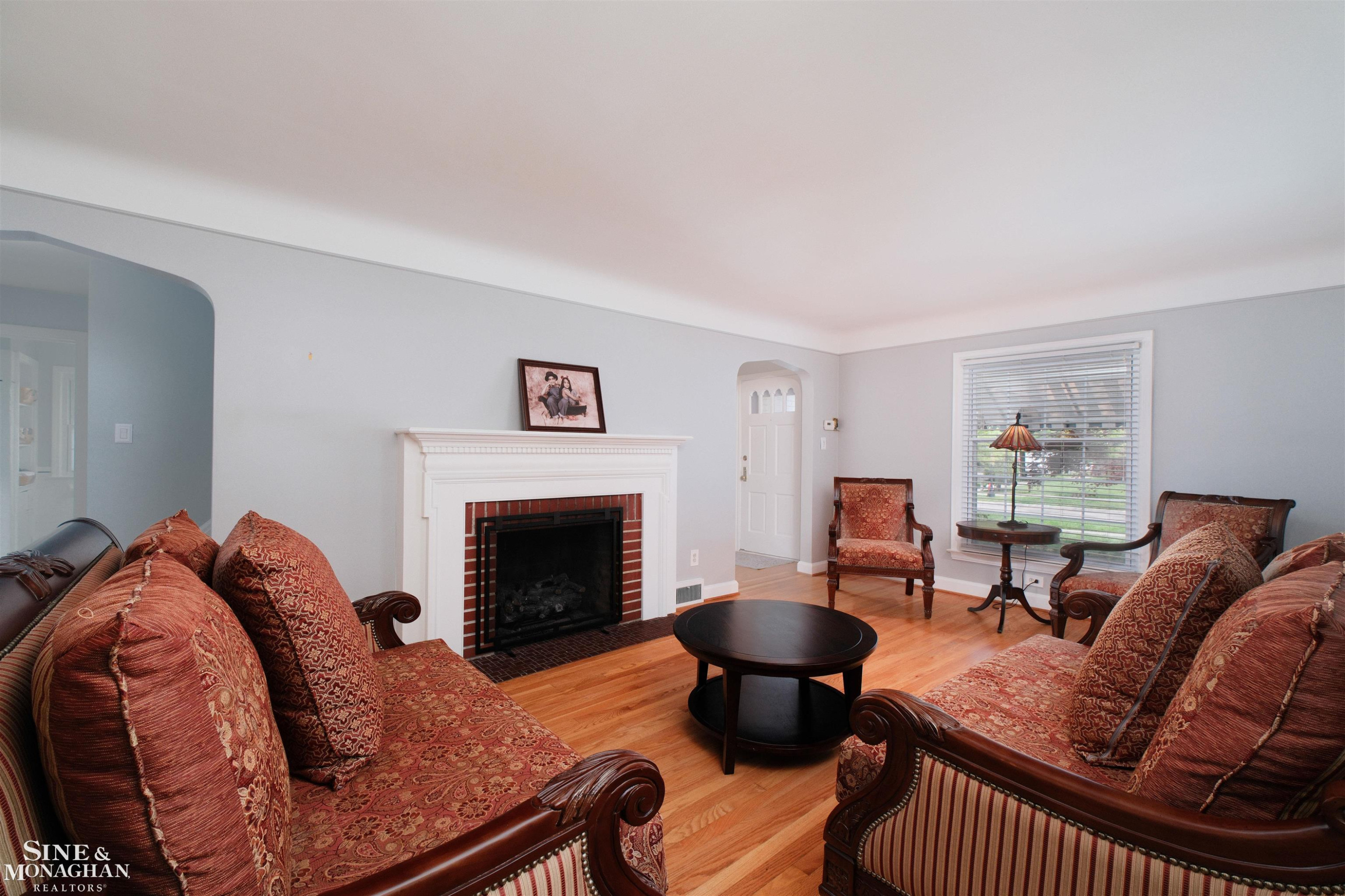 901 Lincoln Rd Road, Grosse Pointe, MI 48230 — Photo 10