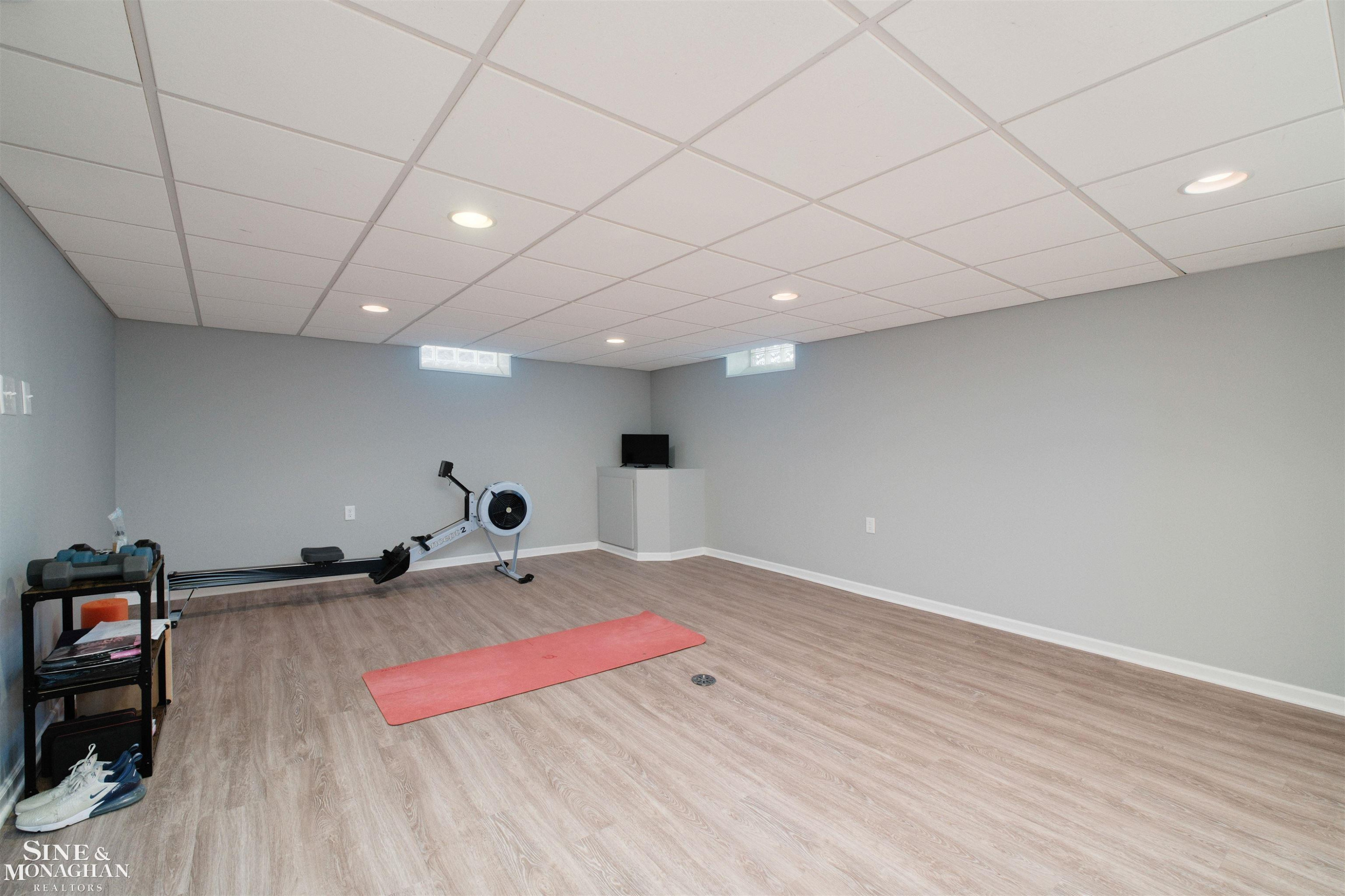 901 Lincoln Rd Road, Grosse Pointe, MI 48230 — Photo 42