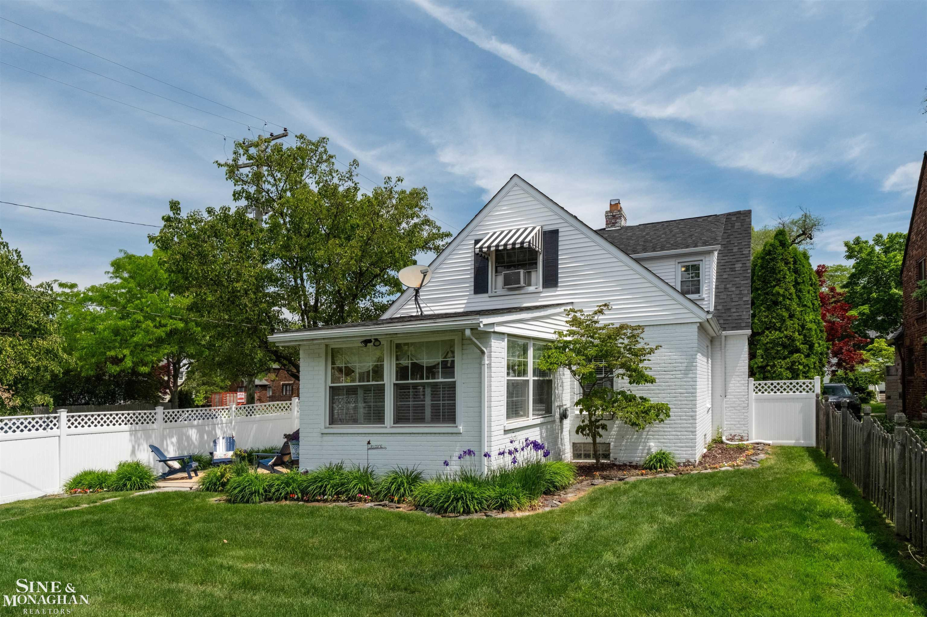 901 Lincoln Rd Road, Grosse Pointe, MI 48230 — Photo 52