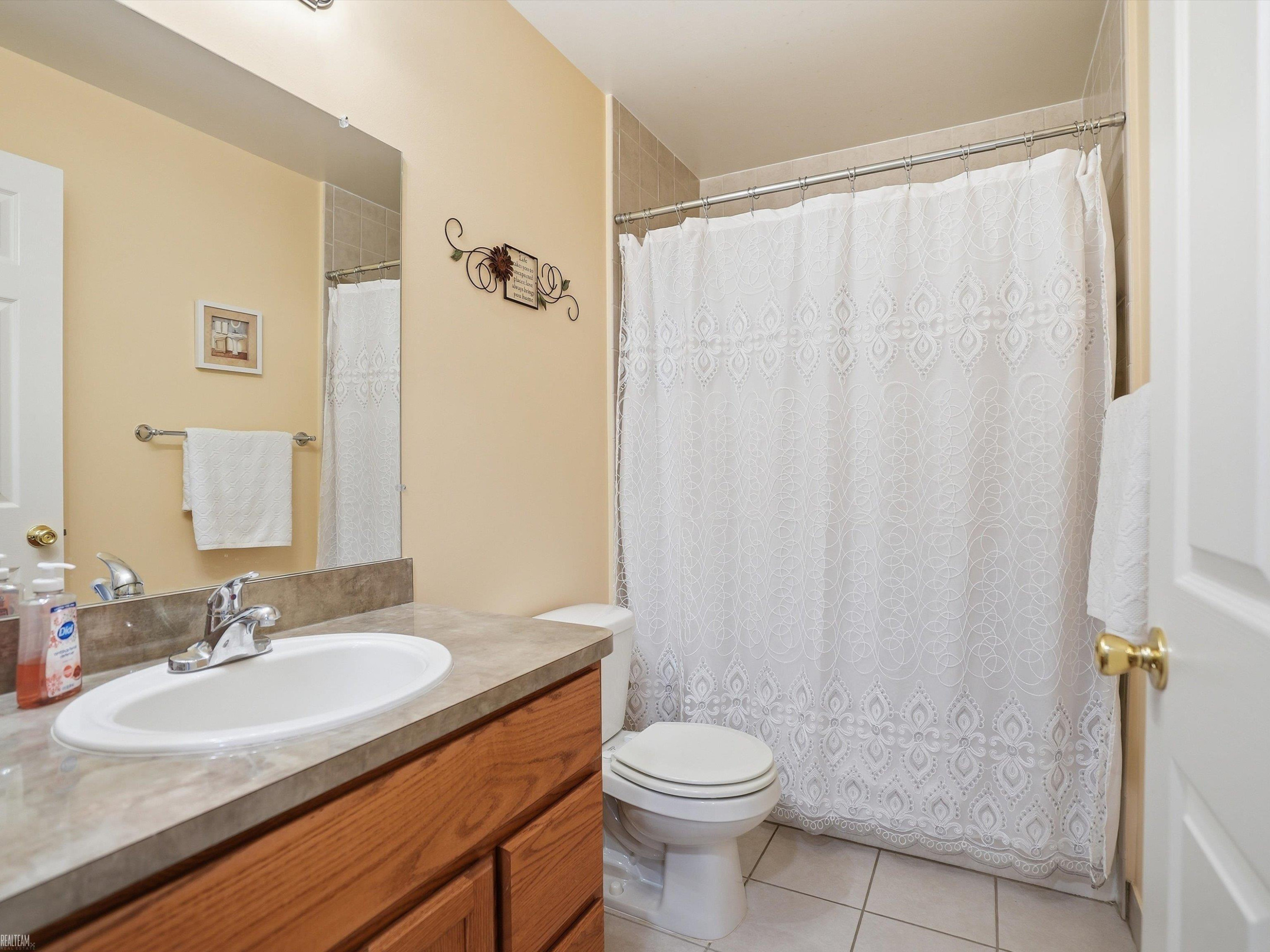 9622 Nook Road, 2, MI 48001 — Photo 17