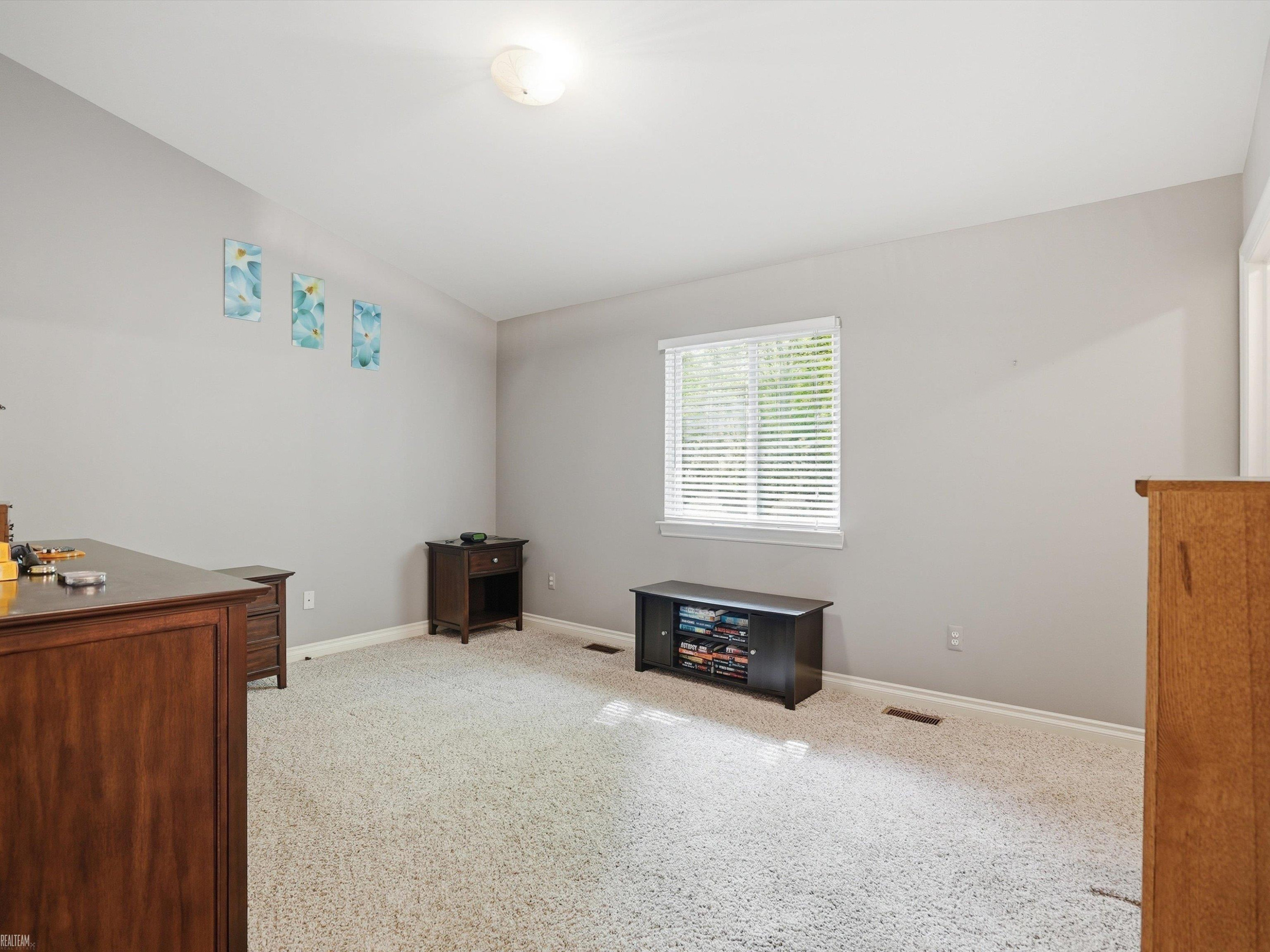 9622 Nook Road, 2, MI 48001 — Photo 18