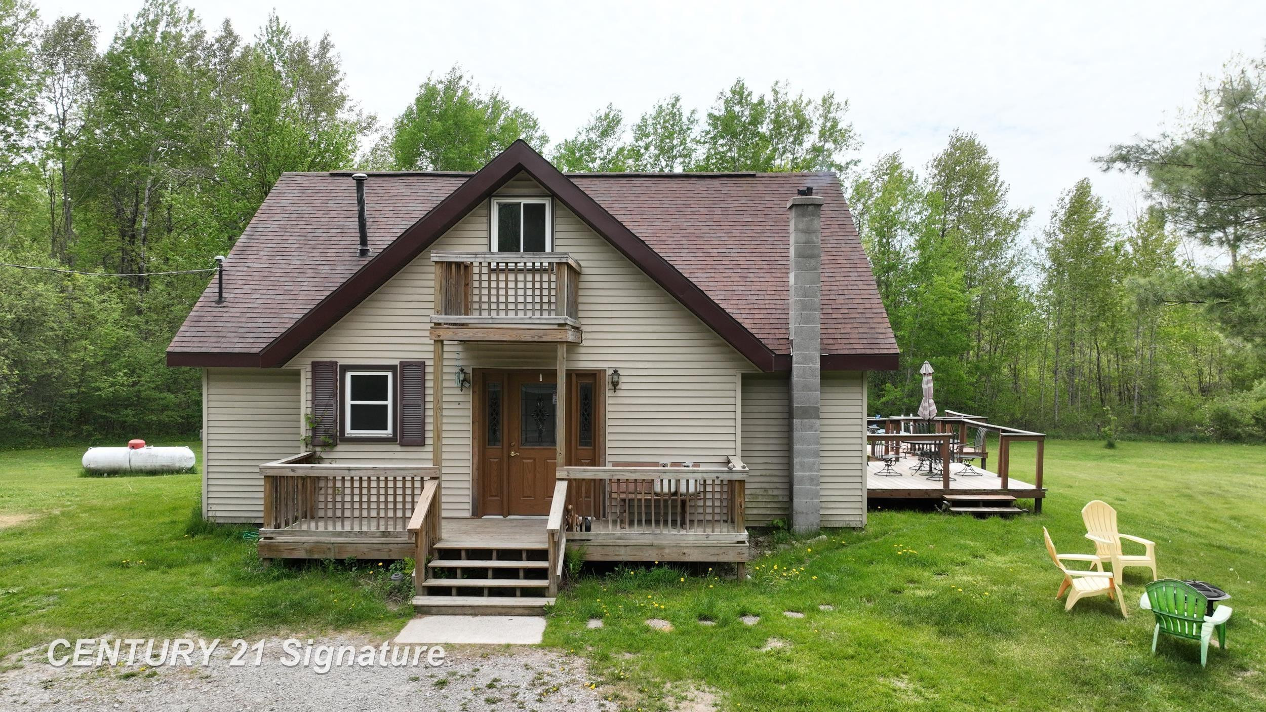 150 E Winegars Road, Gladwin, MI 48624