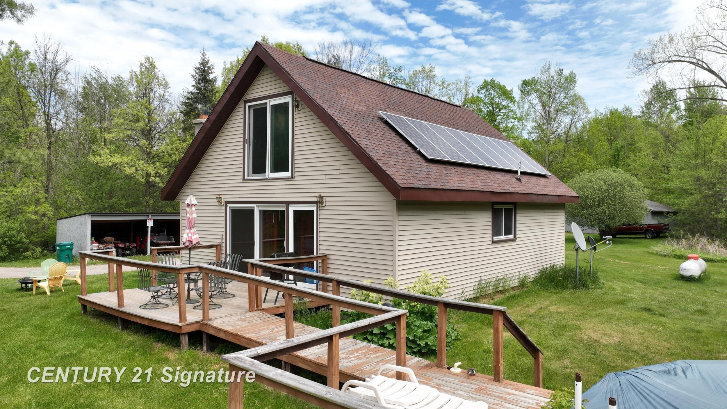 150 E Winegars Road, Gladwin, MI 48624 — Photo 4