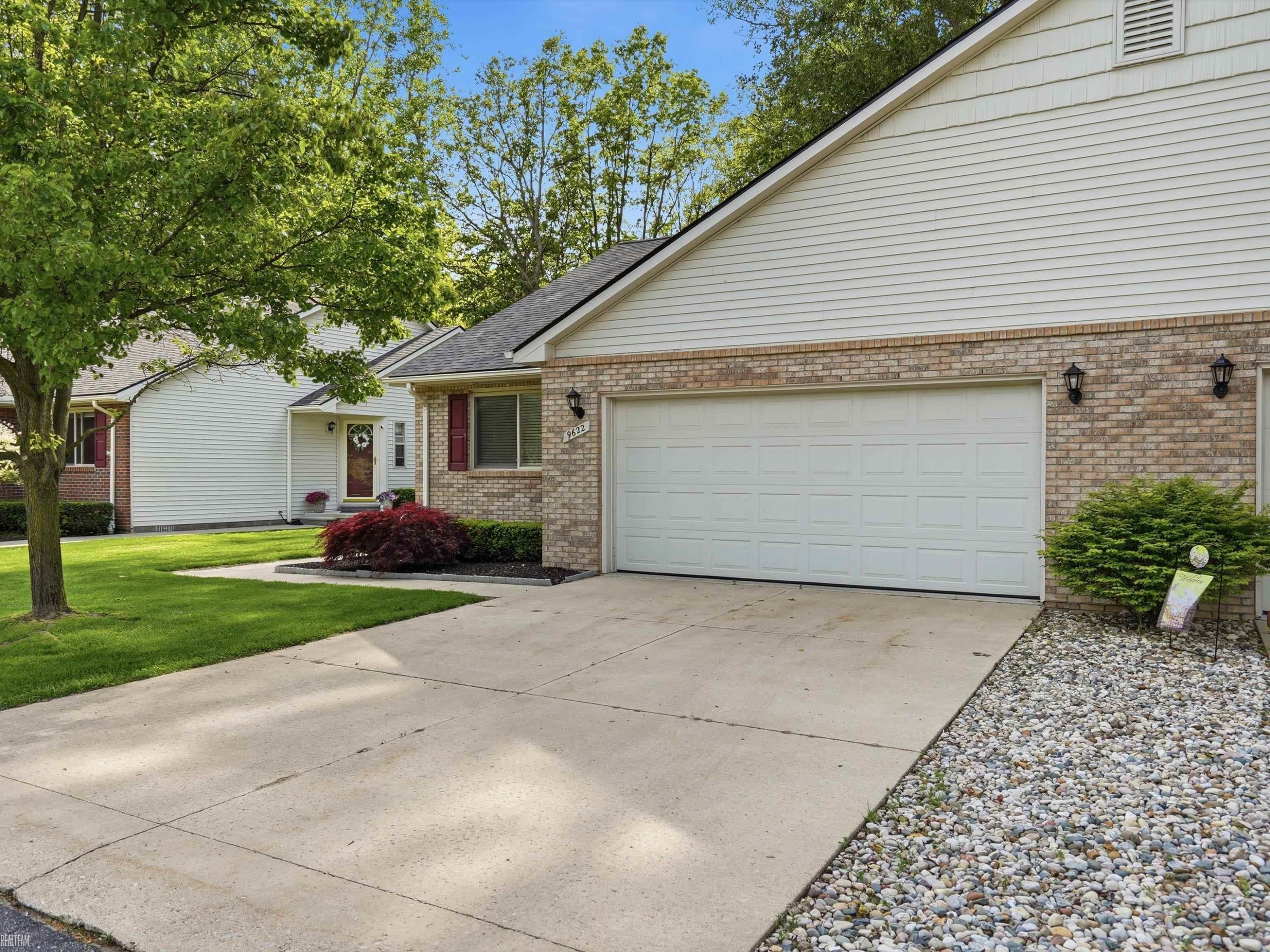 9622 Nook Road, 2, MI 48001 — Photo 34