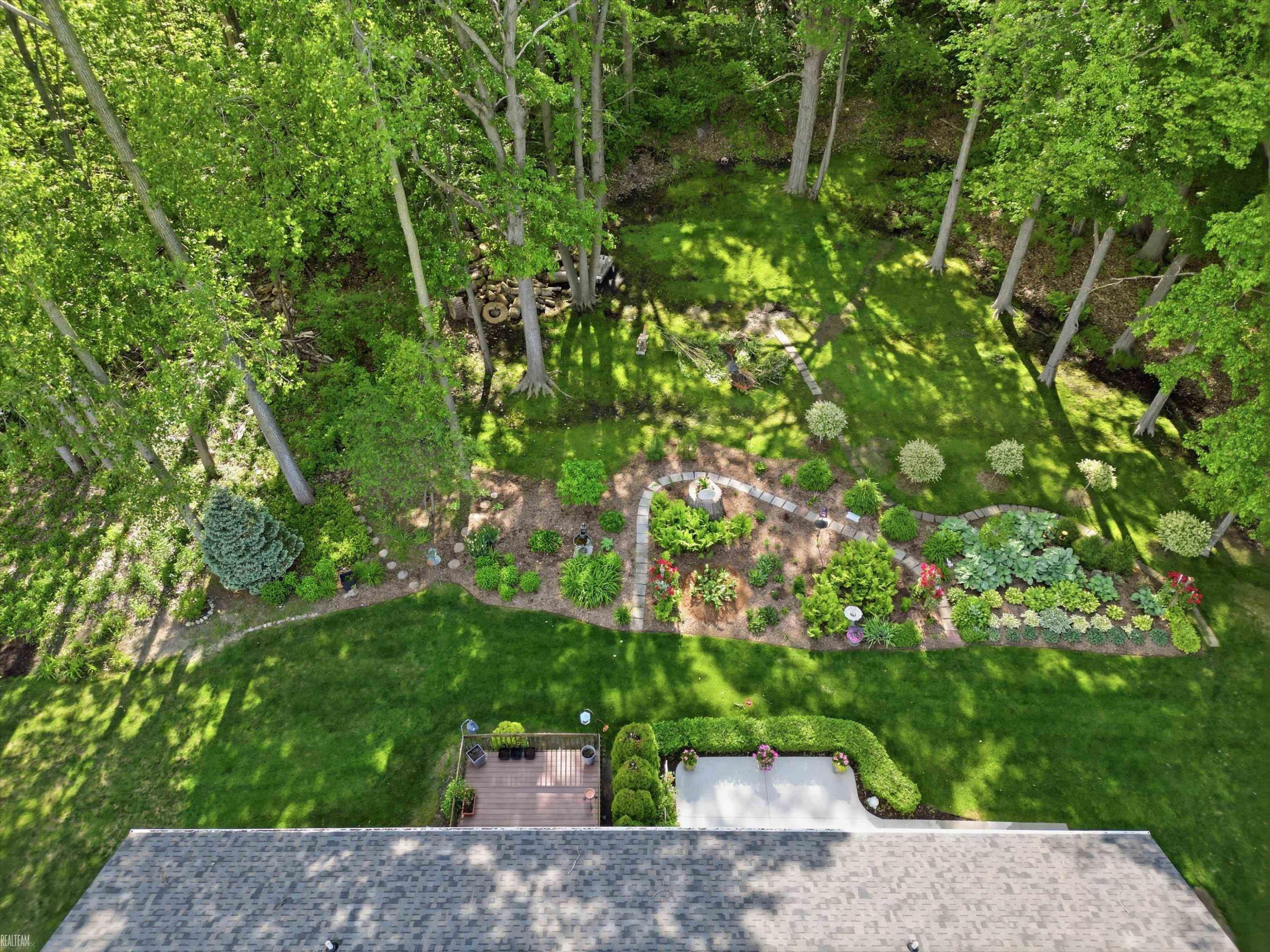 9622 Nook Road, 2, MI 48001 — Photo 38