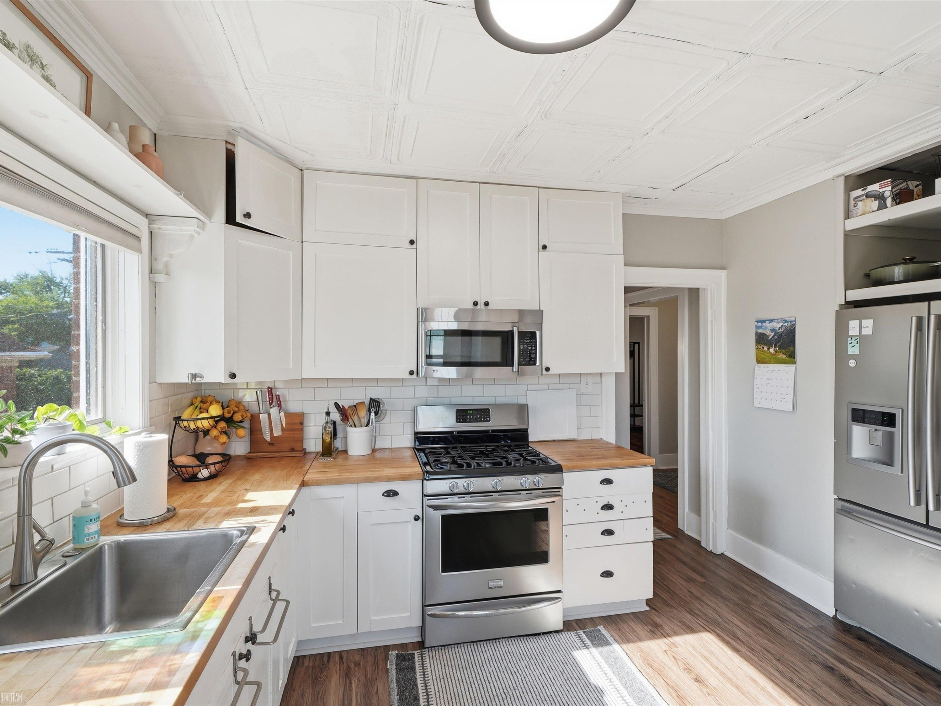 22823 Visnaw Street, Saint Clair Shores, MI 48081 — Photo 16
