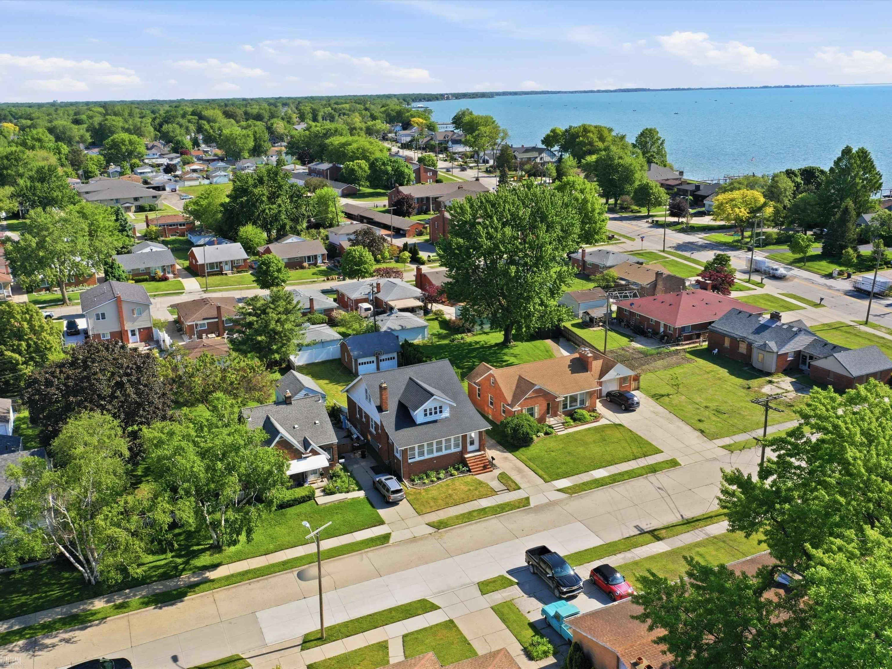 22823 Visnaw Street, Saint Clair Shores, MI 48081 — Photo 42