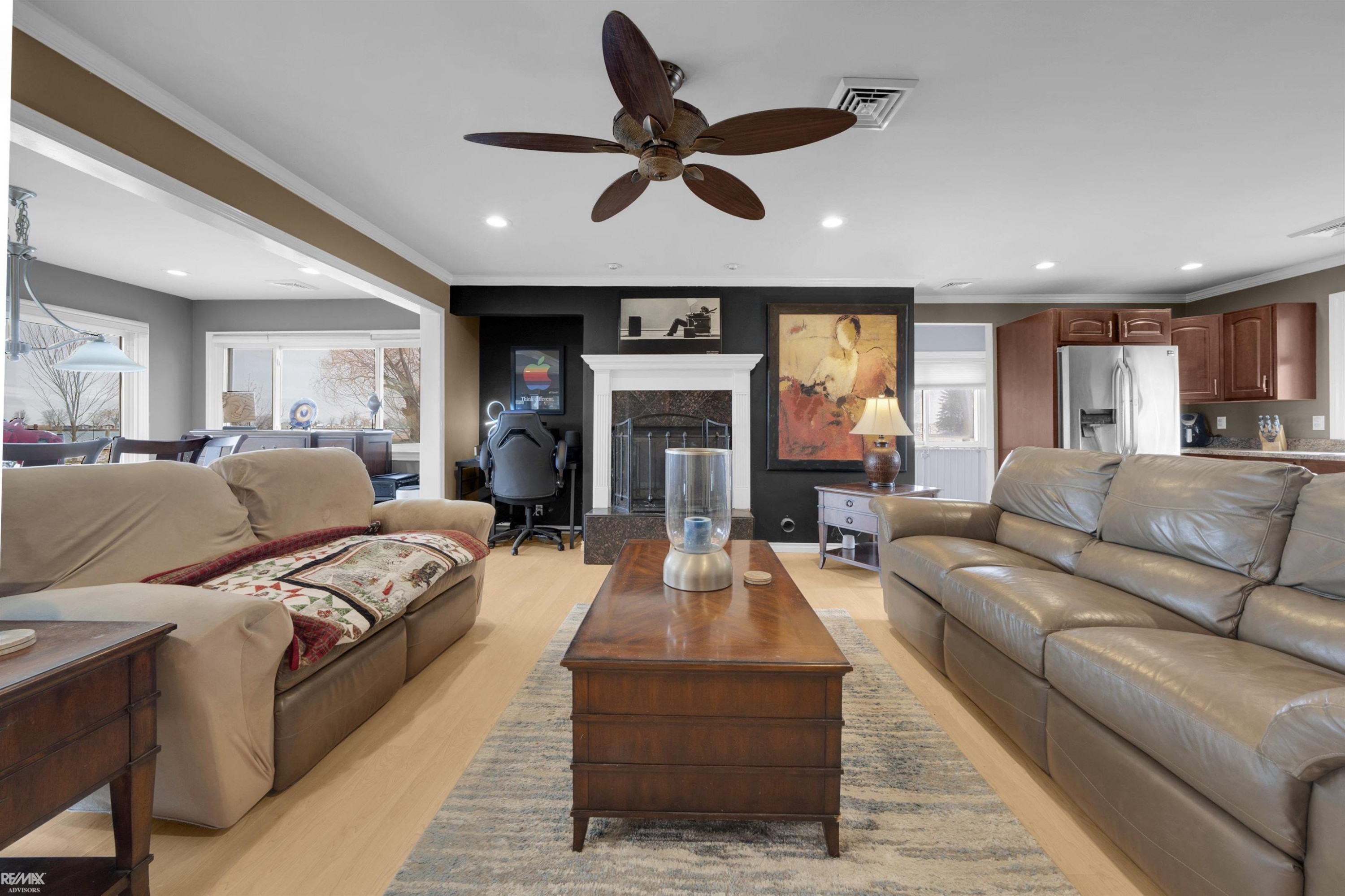 7054 Middle Channel Lane, MI 48028 — Photo 13