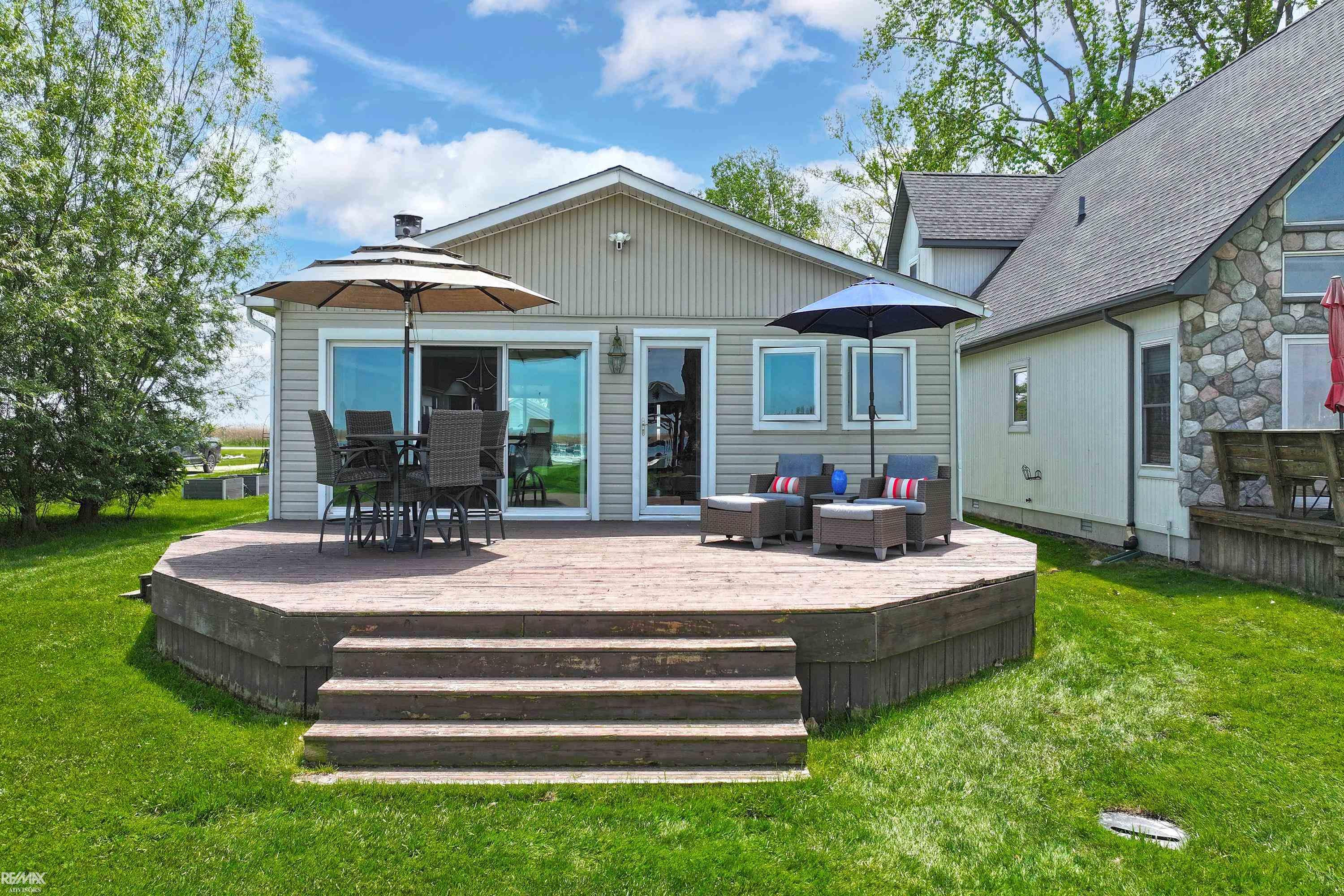 7054 Middle Channel Lane, MI 48028 — Photo 30