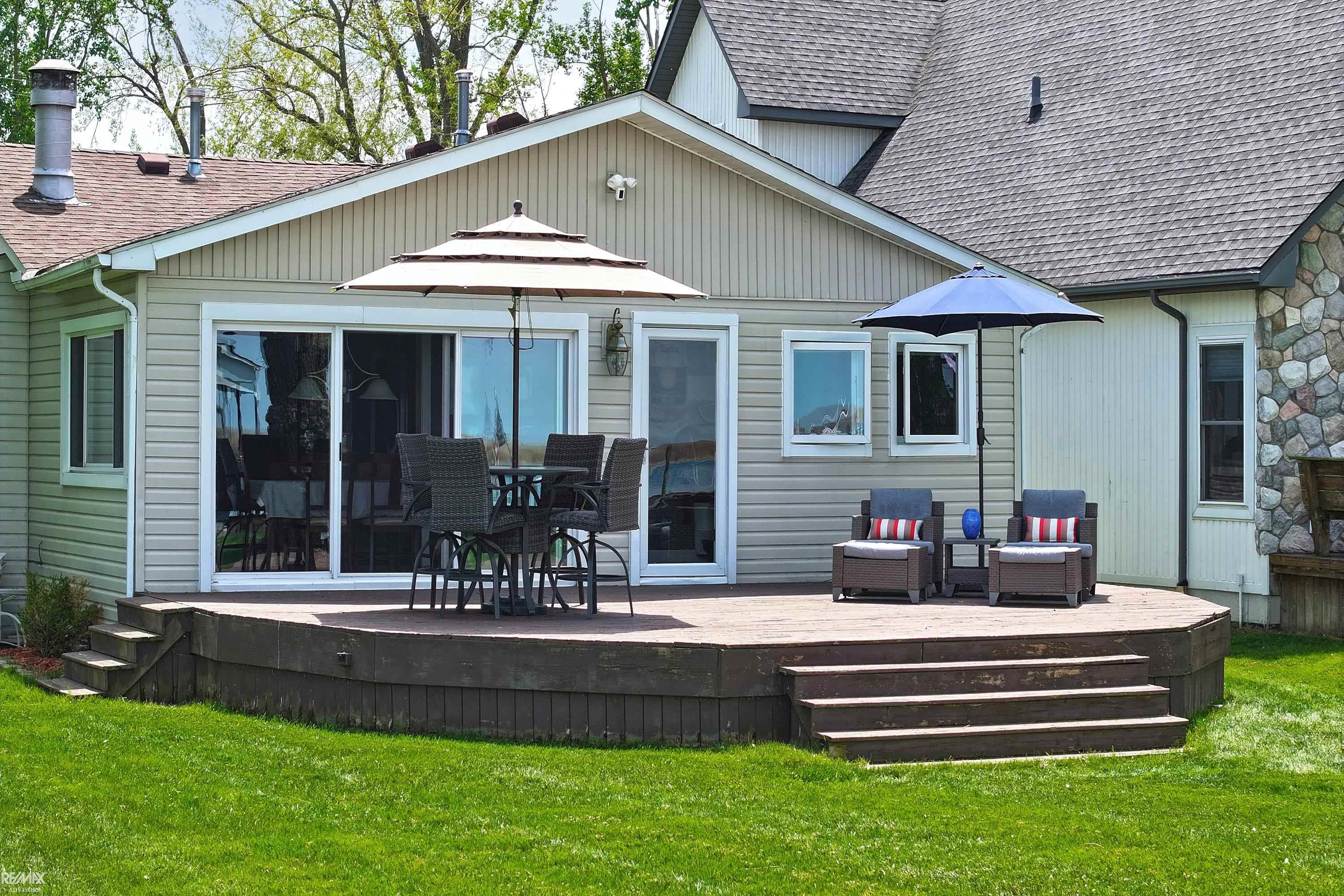 7054 Middle Channel Lane, MI 48028 — Photo 34