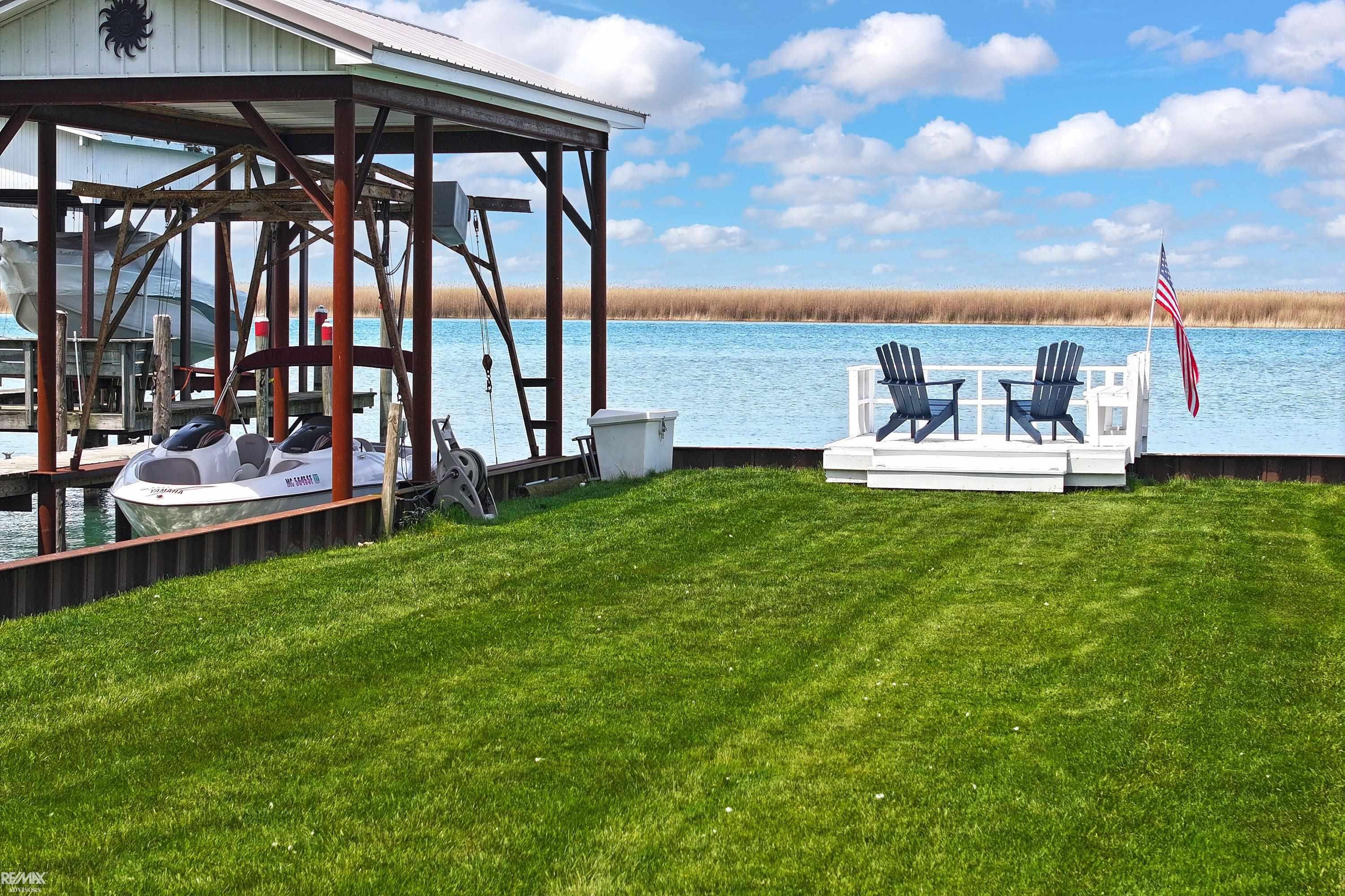 7054 Middle Channel Lane, MI 48028 — Photo 42