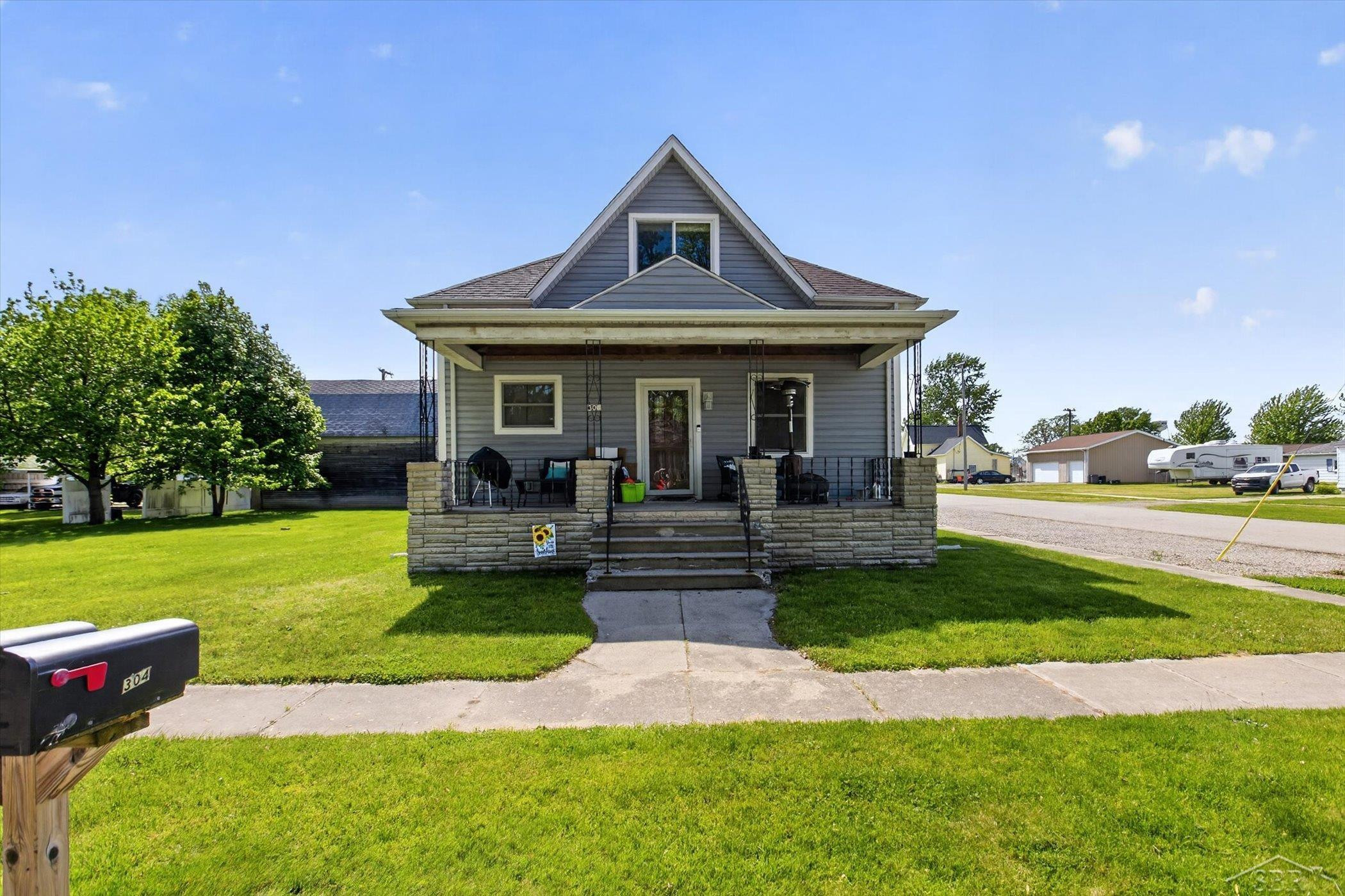 304 S Fifth Street, Sebewaing, MI 48759 — Photo 24