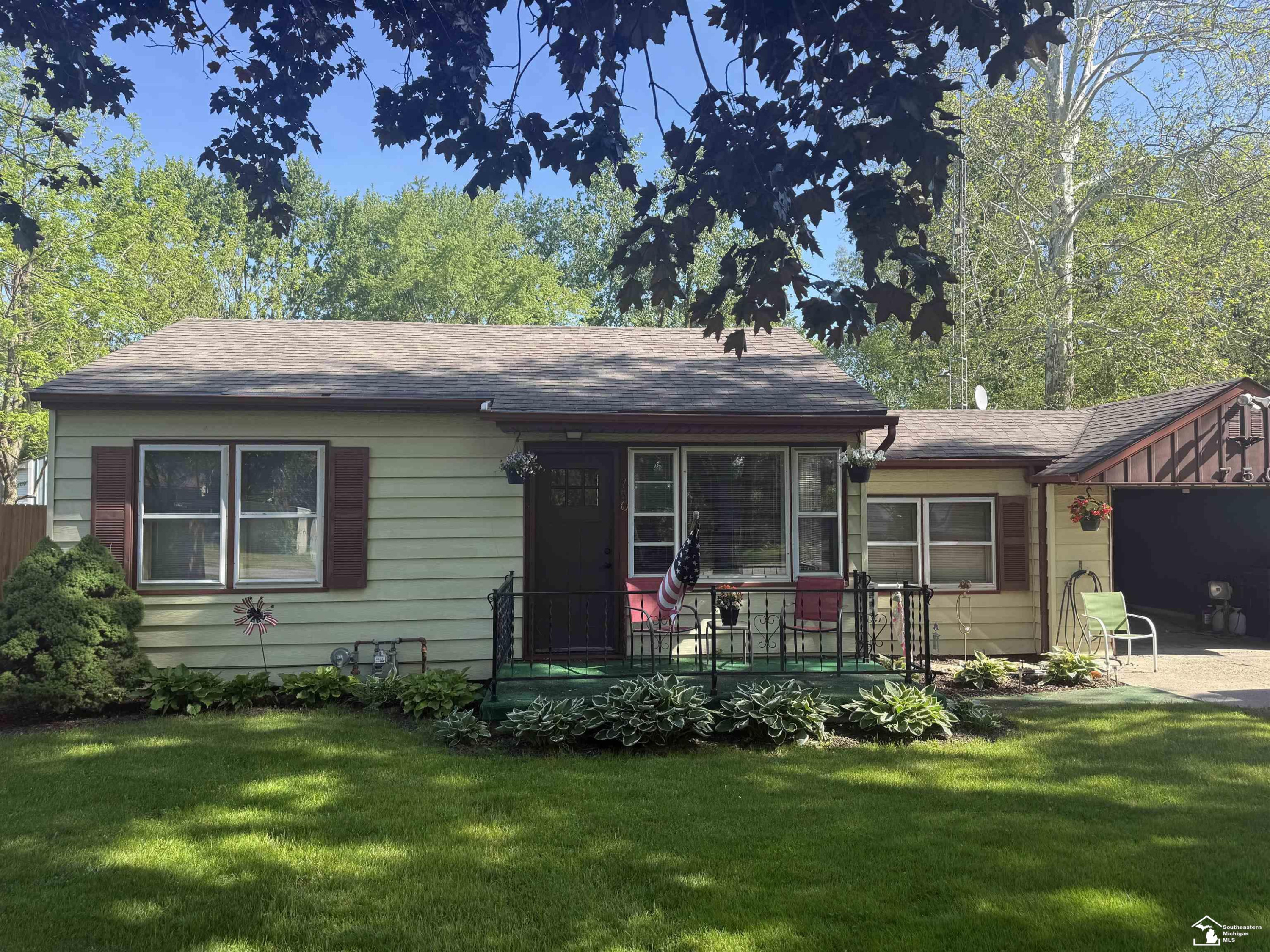 750 PICKARD Road, Temperance, MI 48182 — Photo 2