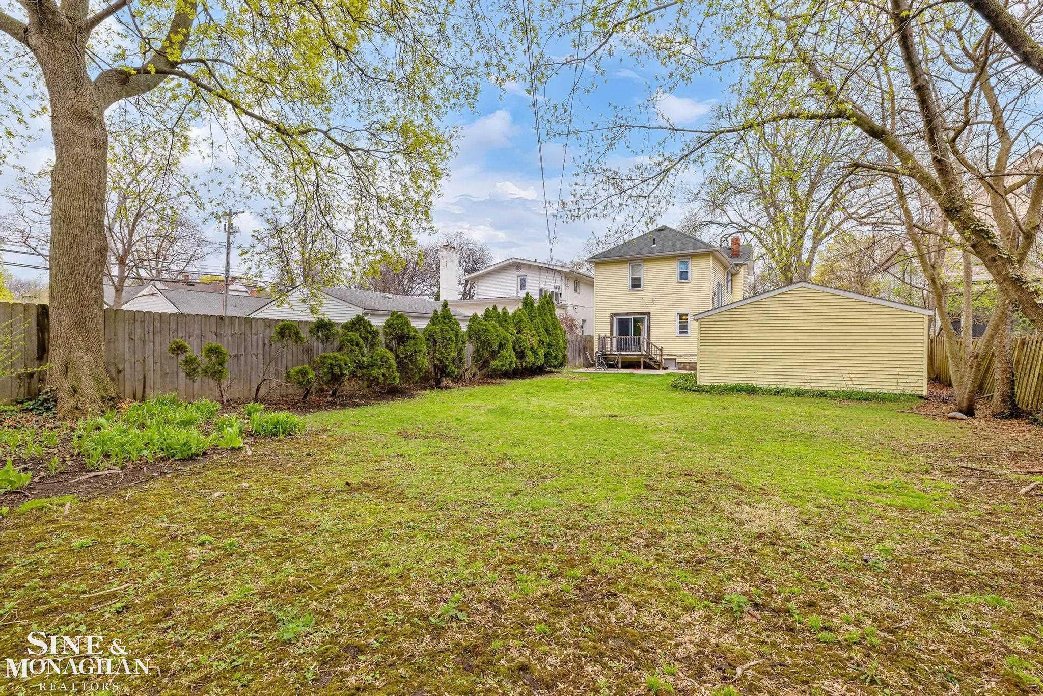 451 Saint Clair Avenue, Grosse Pointe, MI 48230 — Photo 43