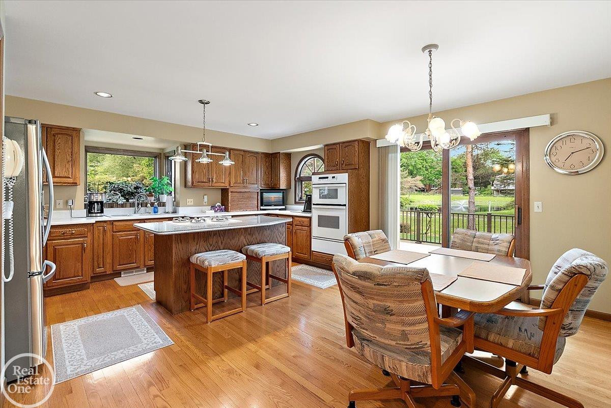 56688 Portsmouth Court, Shelby Twp, MI 48316 — Photo 11