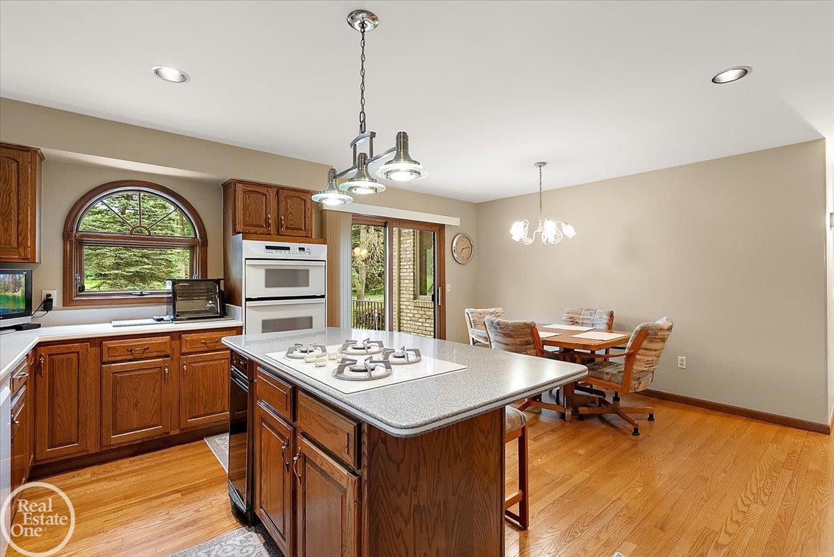 56688 Portsmouth Court, Shelby Twp, MI 48316 — Photo 13