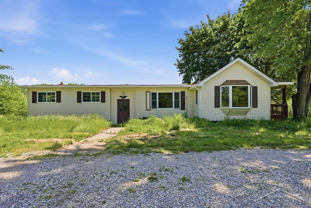 1777 W Pine River Road, Breckenridge, MI 48615 — Photo 8