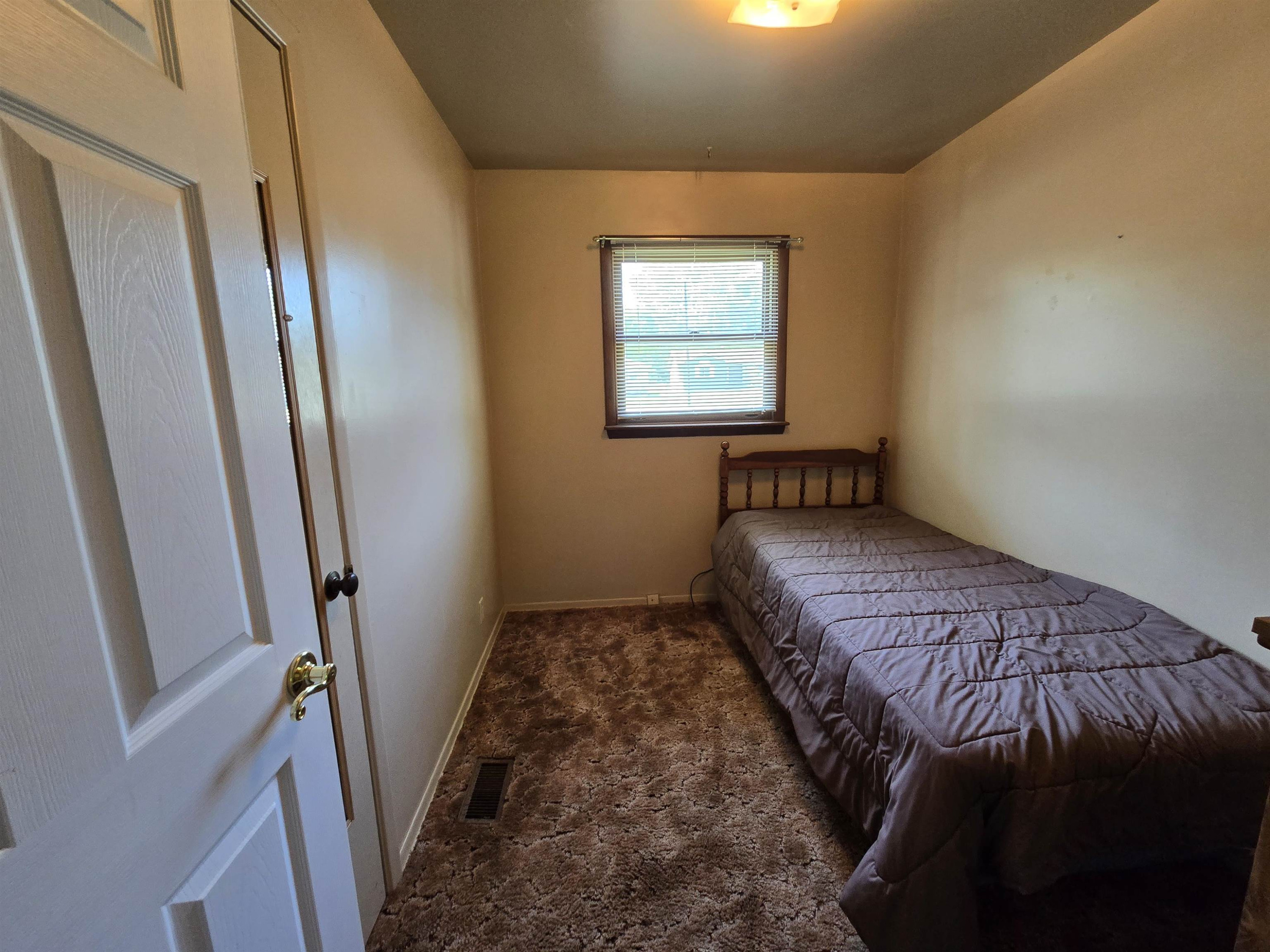 2411 Cheryl Ann Drive, Burton, MI 48519 — Photo 13