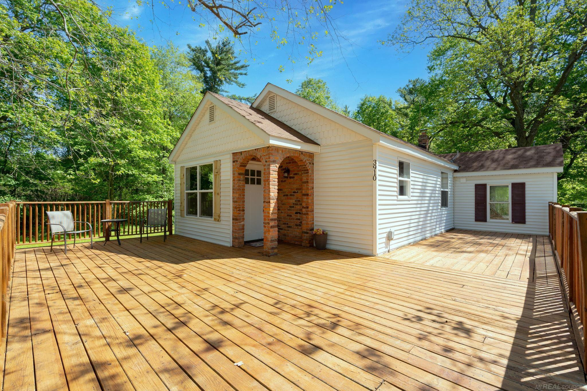 3910 Cribbins Road, MI 48049 — front exterior