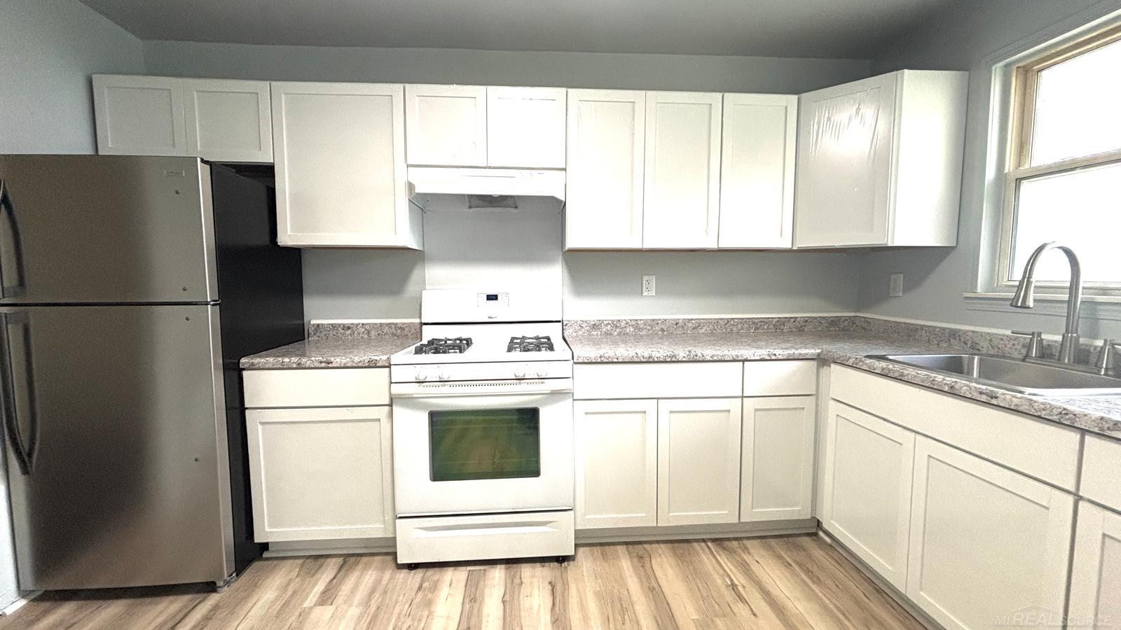 2311 22nd Street, Bay City, MI 48708 — Photo 5