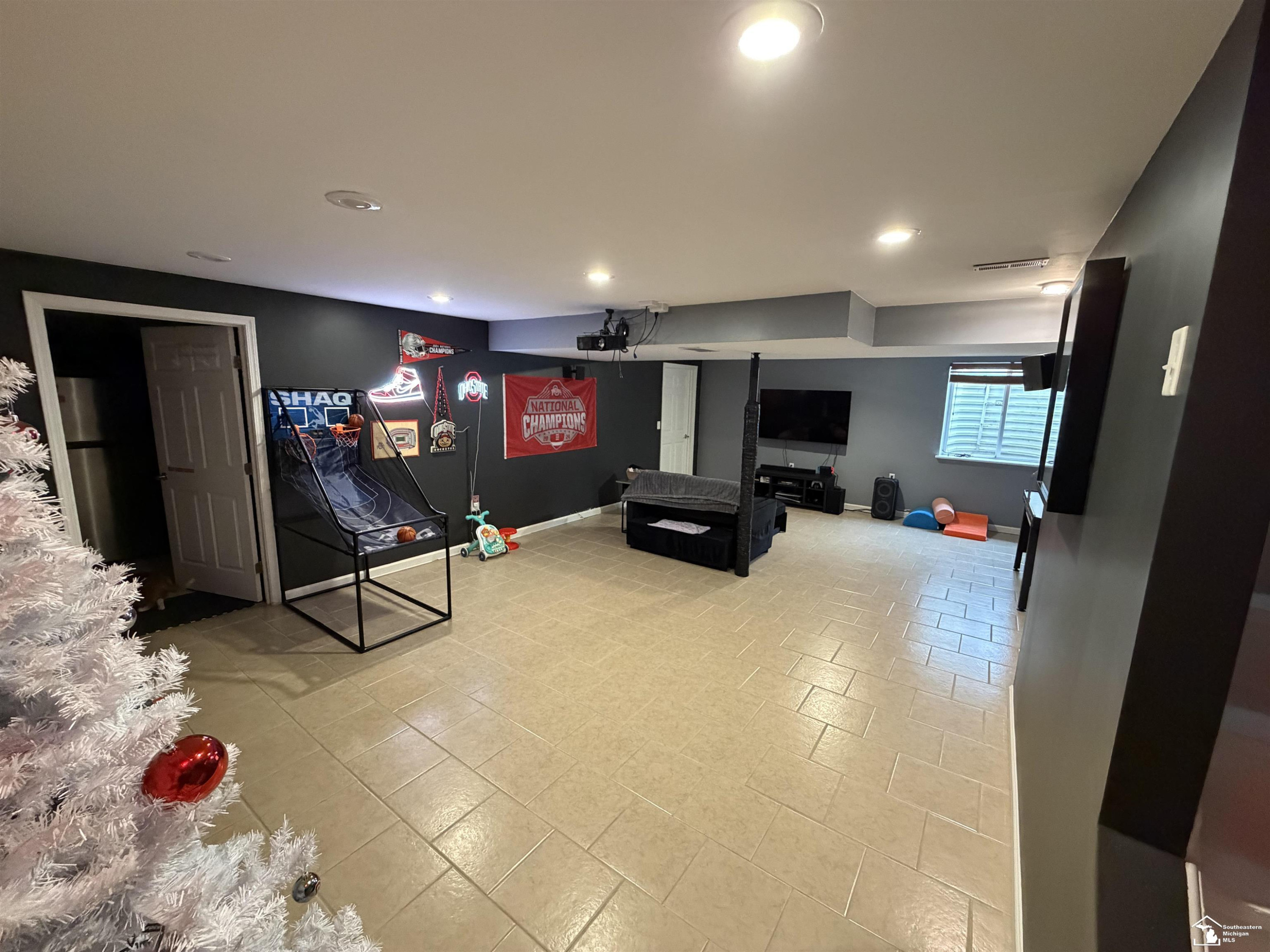 450 Mason Run Boulevard, Monroe, MI 48162 — Photo 17