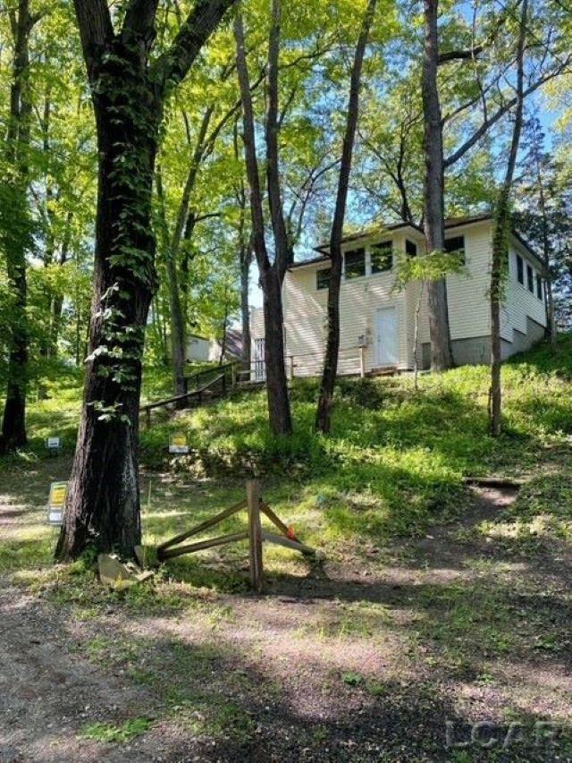 1721 Valley Ct. Court, west, Brooklyn, MI 49230 — Photo 25
