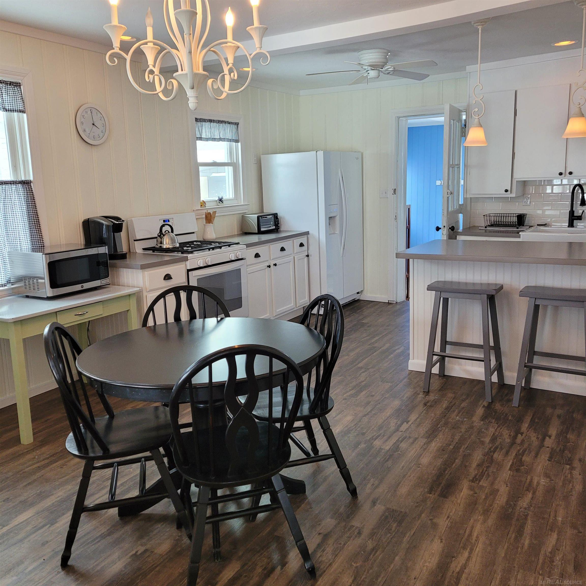 7526 Elmwood Road, Lexington, MI 48450 — Photo 8