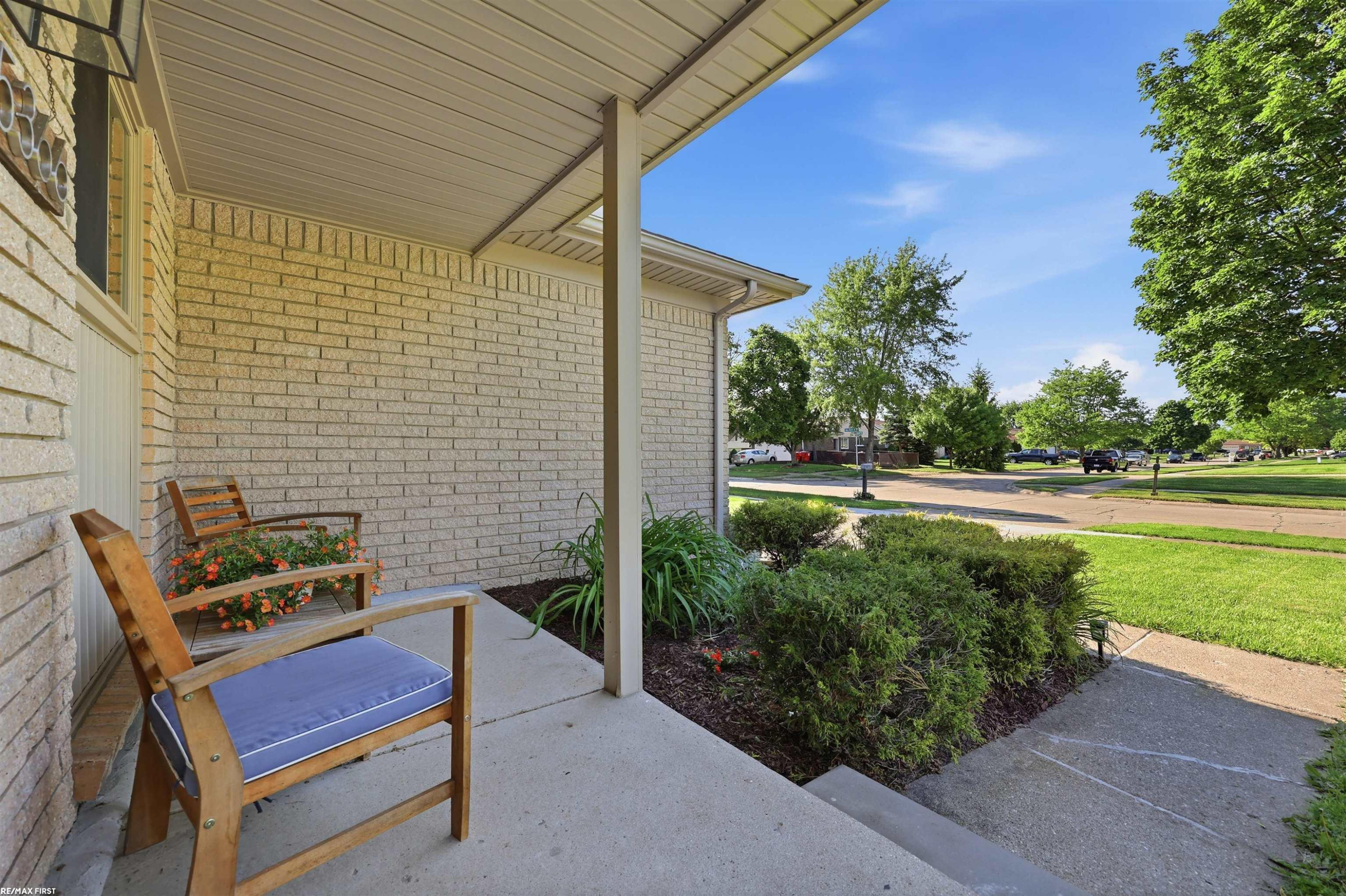 15366 Van Meter Drive, Macomb, MI 48044 — Photo 4