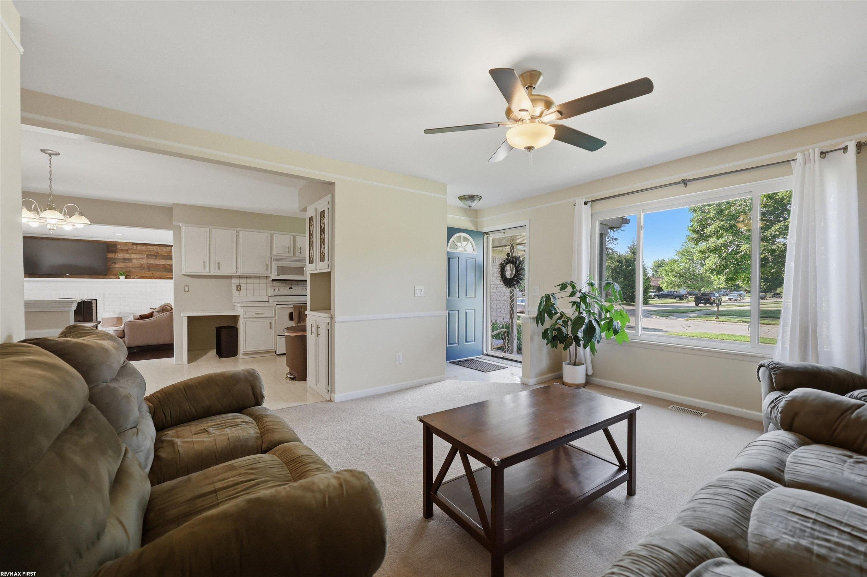 15366 Van Meter Drive, Macomb, MI 48044 — Photo 10