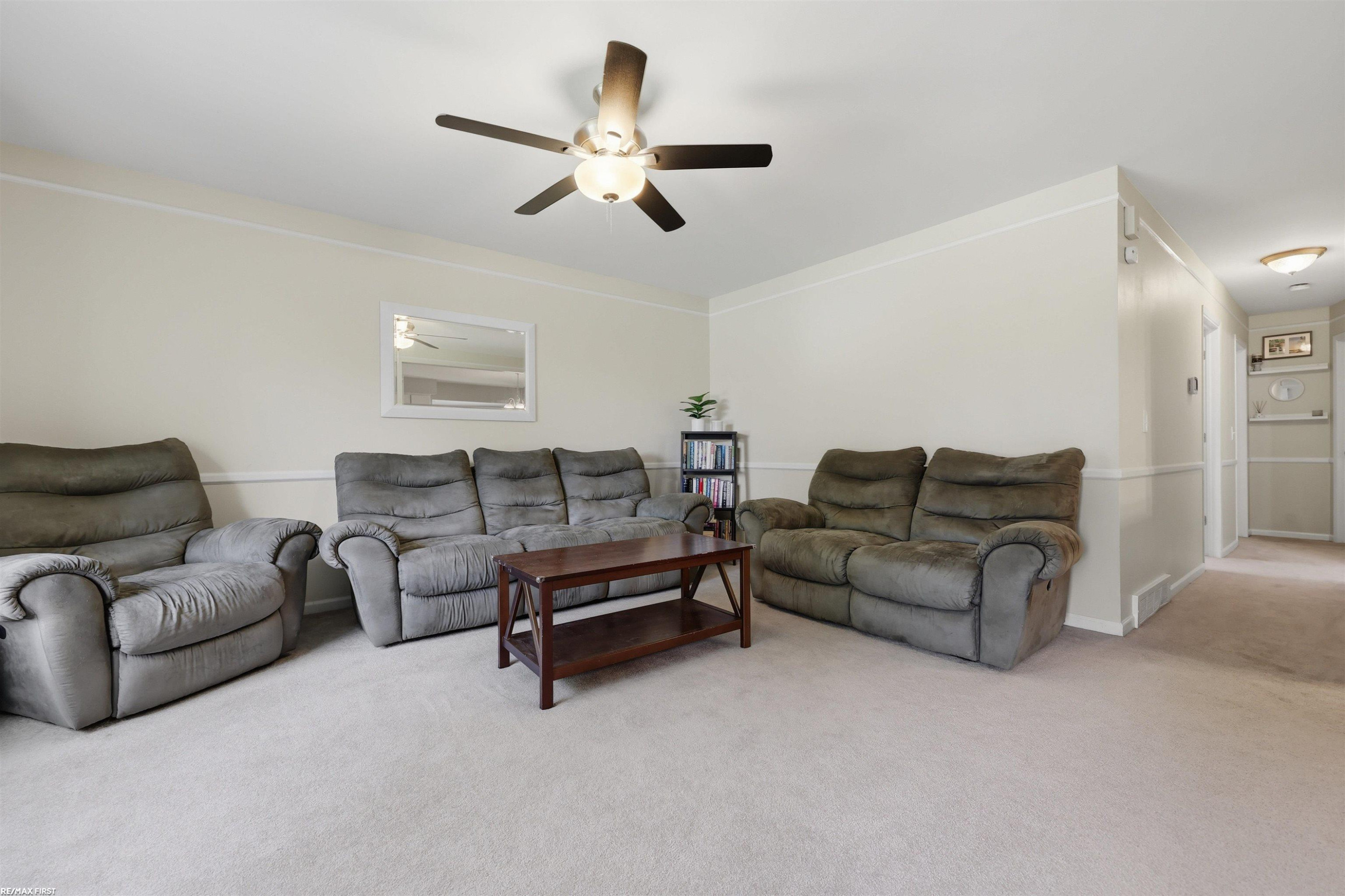 15366 Van Meter Drive, Macomb, MI 48044 — Photo 11
