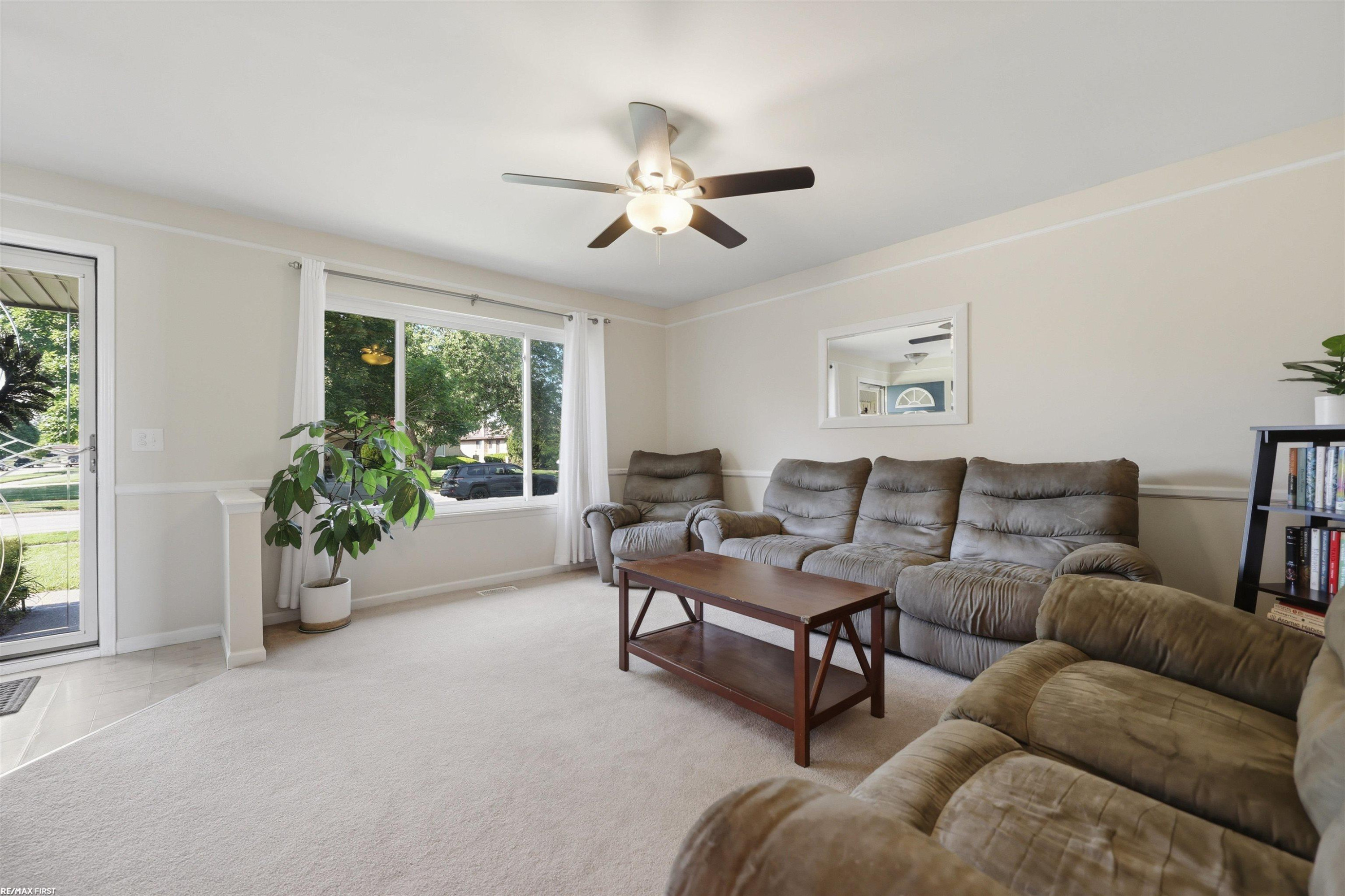 15366 Van Meter Drive, Macomb, MI 48044 — Photo 12