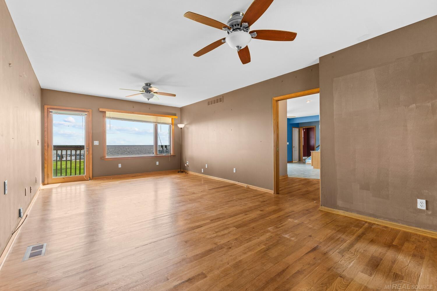29000 Jefferson Avenue, Saint Clair Shores, MI 48081 — Photo 6