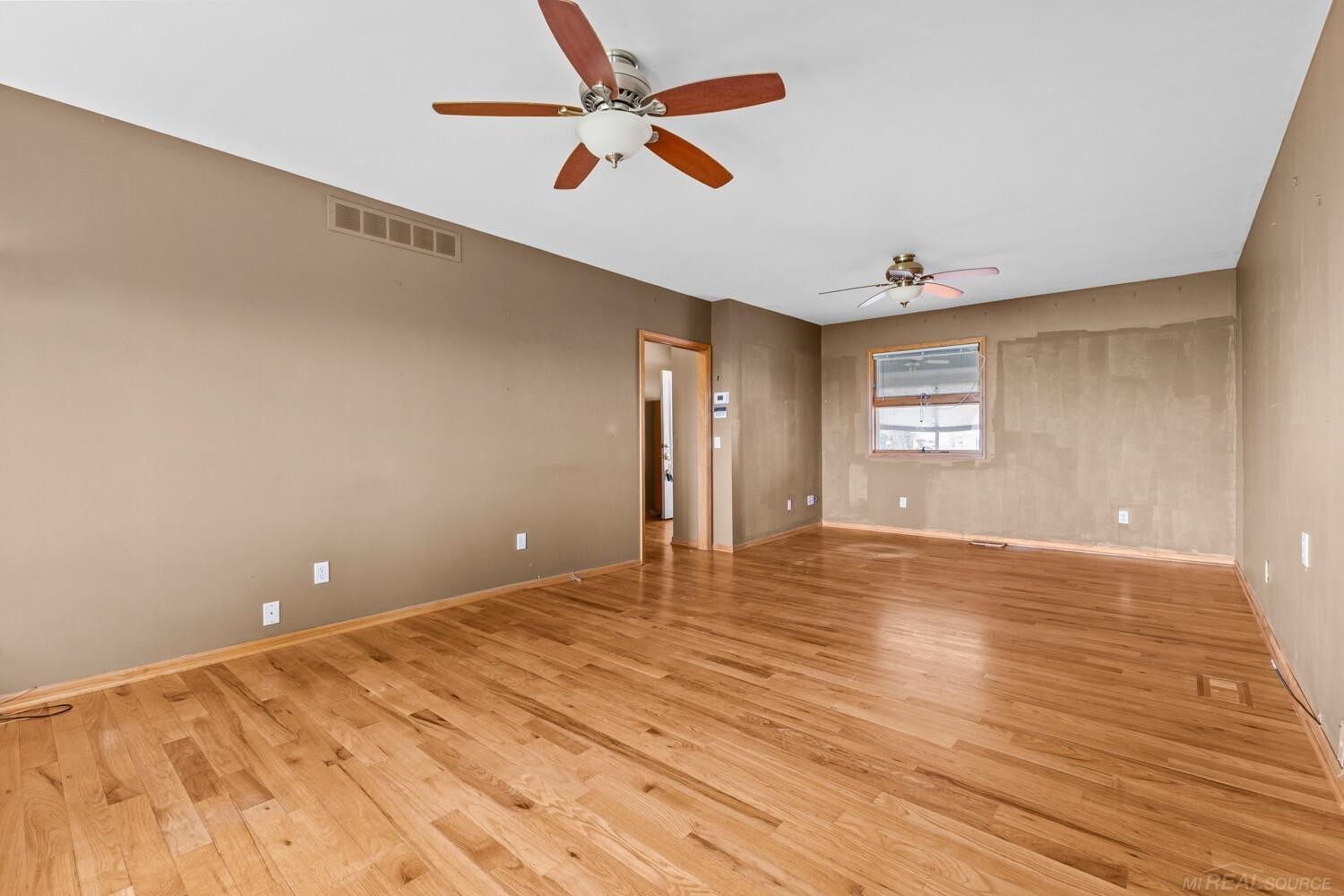29000 Jefferson Avenue, Saint Clair Shores, MI 48081 — Photo 7