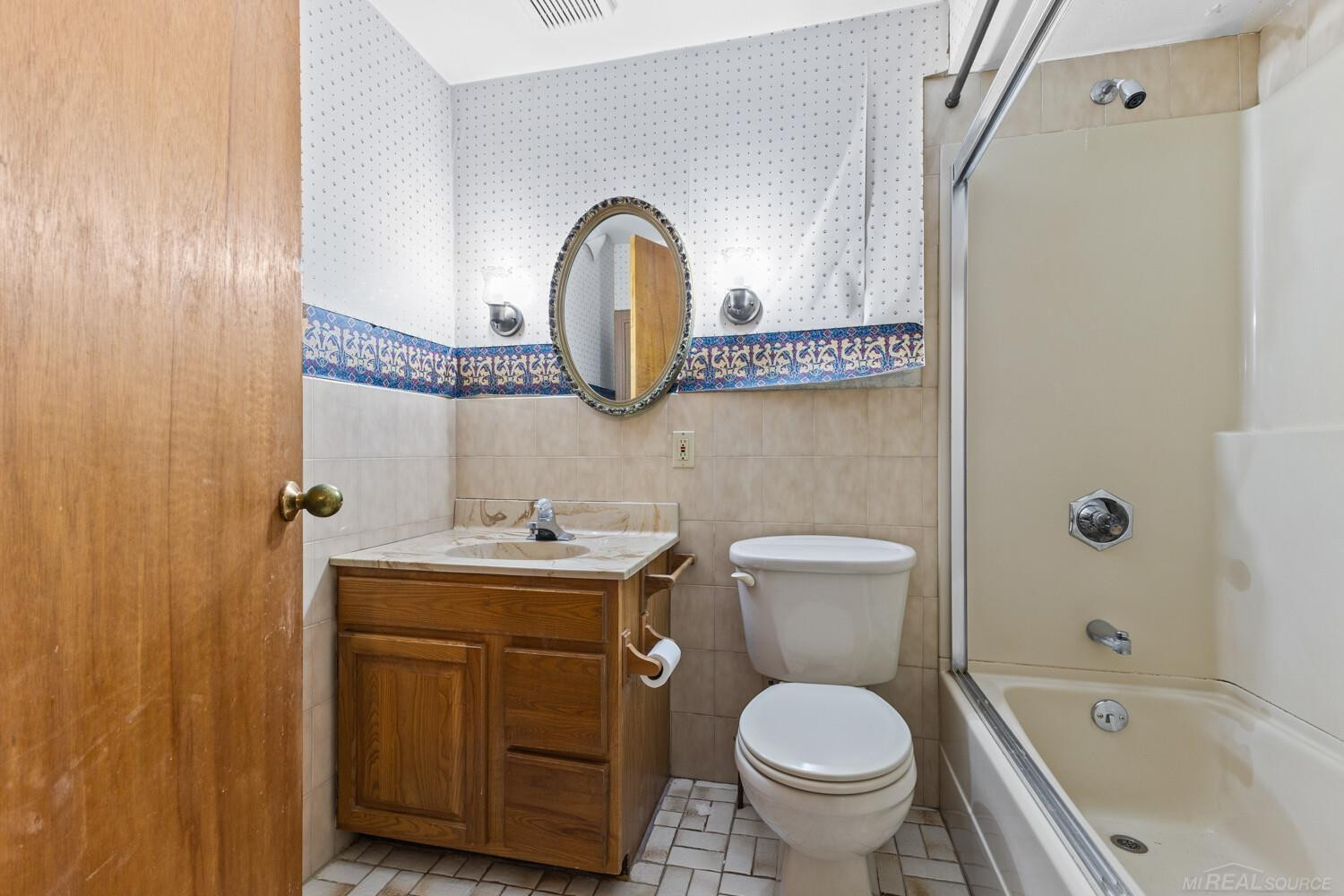 29000 Jefferson Avenue, Saint Clair Shores, MI 48081 — Photo 25