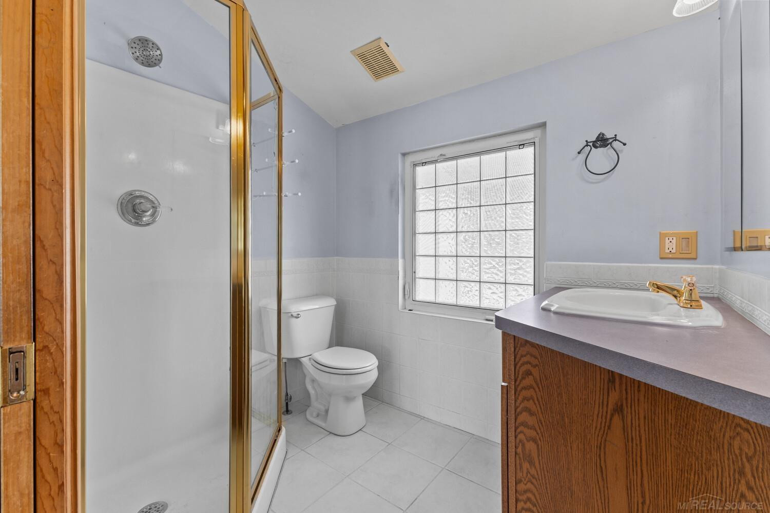 29000 Jefferson Avenue, Saint Clair Shores, MI 48081 — Photo 29