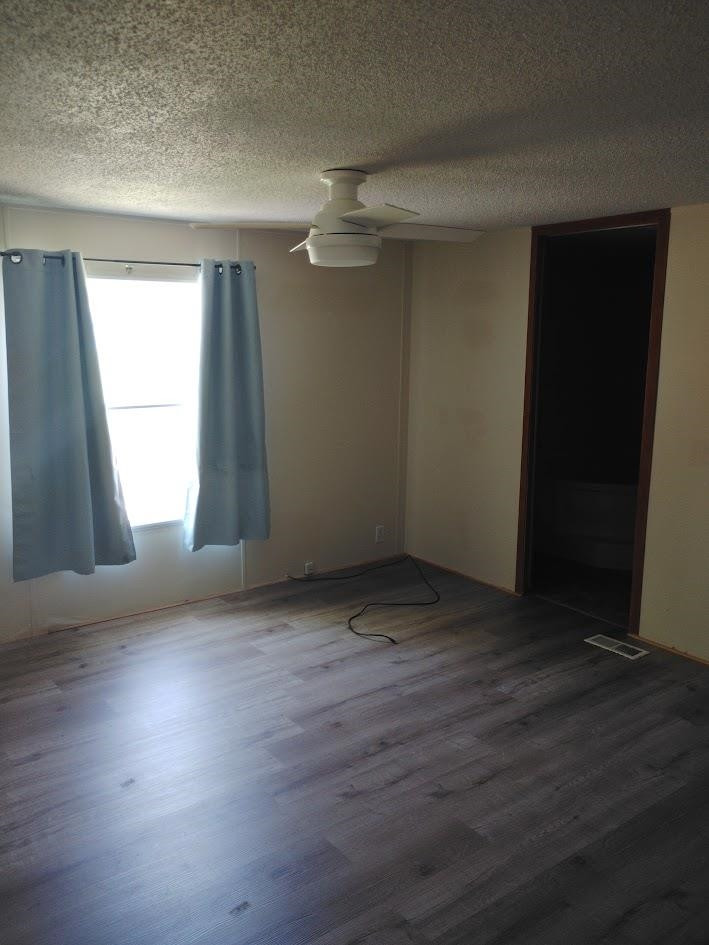 112 Rebellion Drive, Flint, MI 48507 — Photo 12
