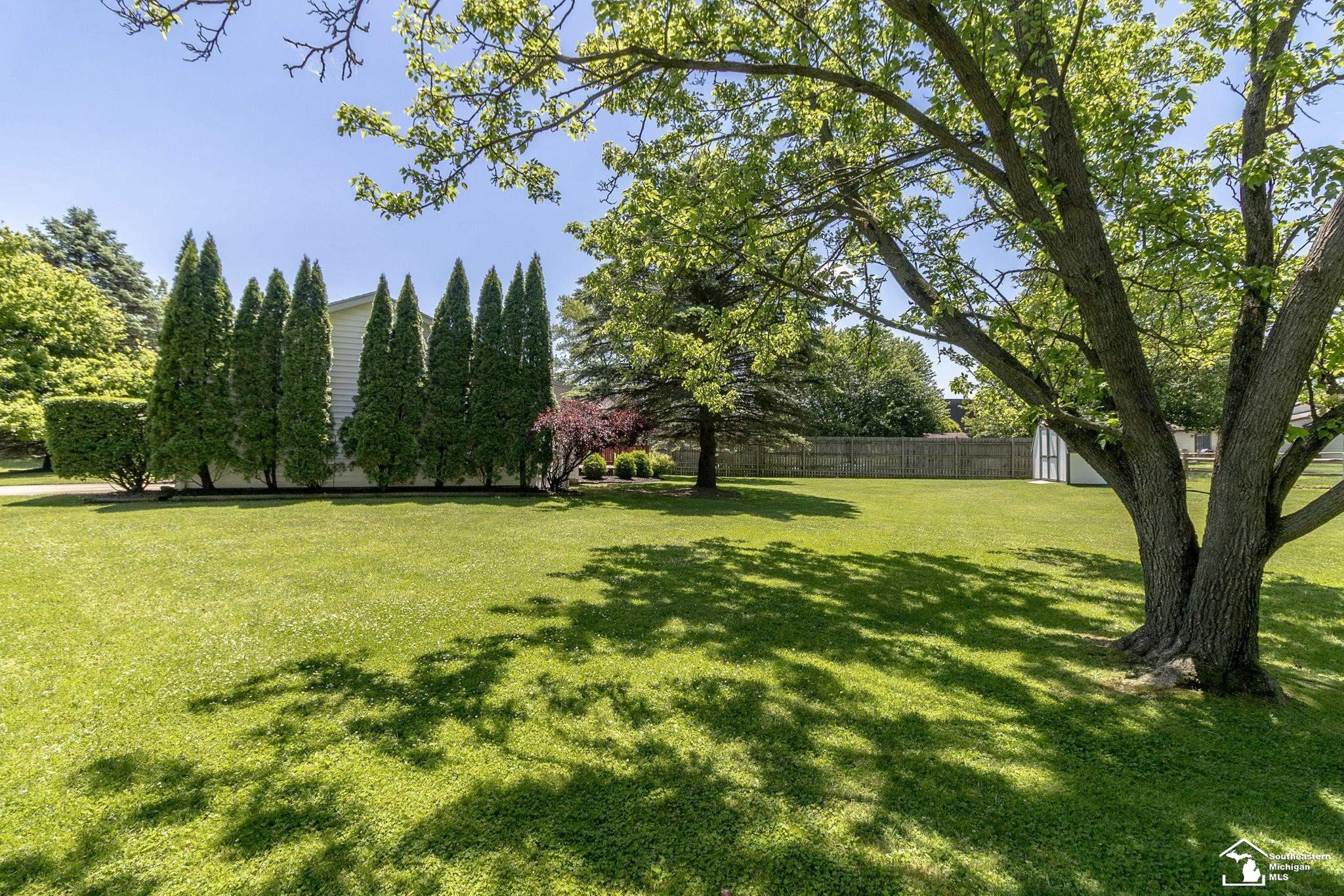 1955 Brookton Drive, Temperance, MI 48182 — Photo 30